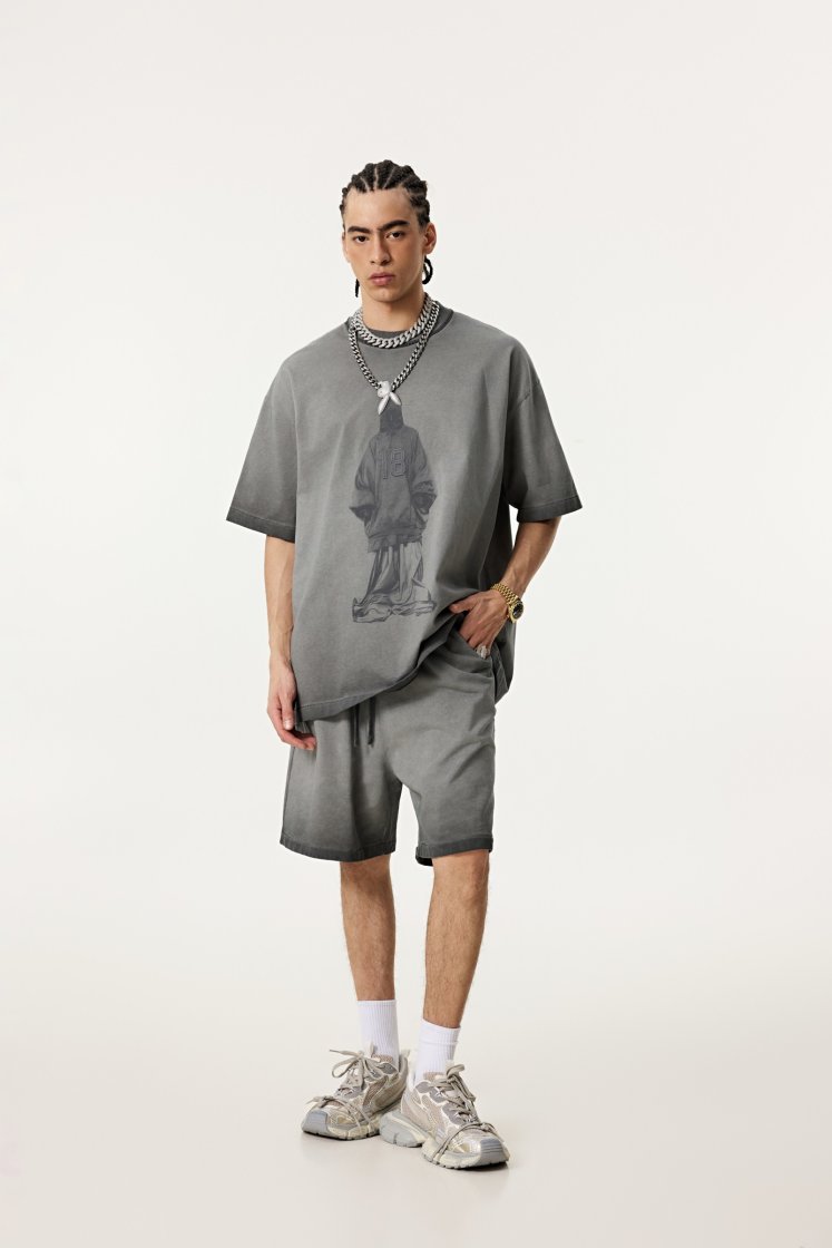 Pullshka Vintage Graphic Tee - 18 — Grey