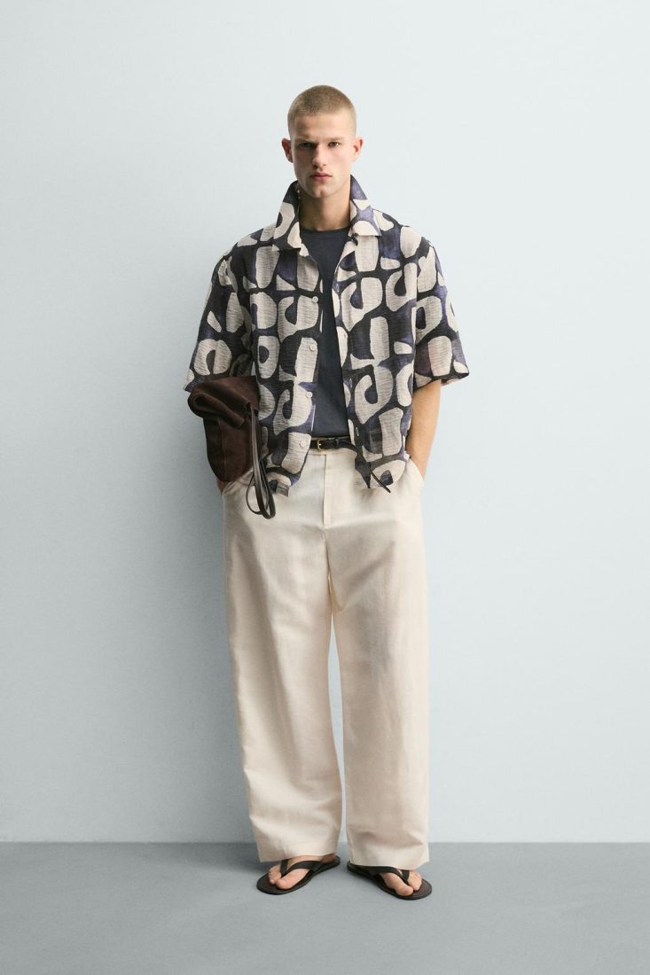 CHEMISE À IMPRIMÉ GÉOMÉTRIQUE