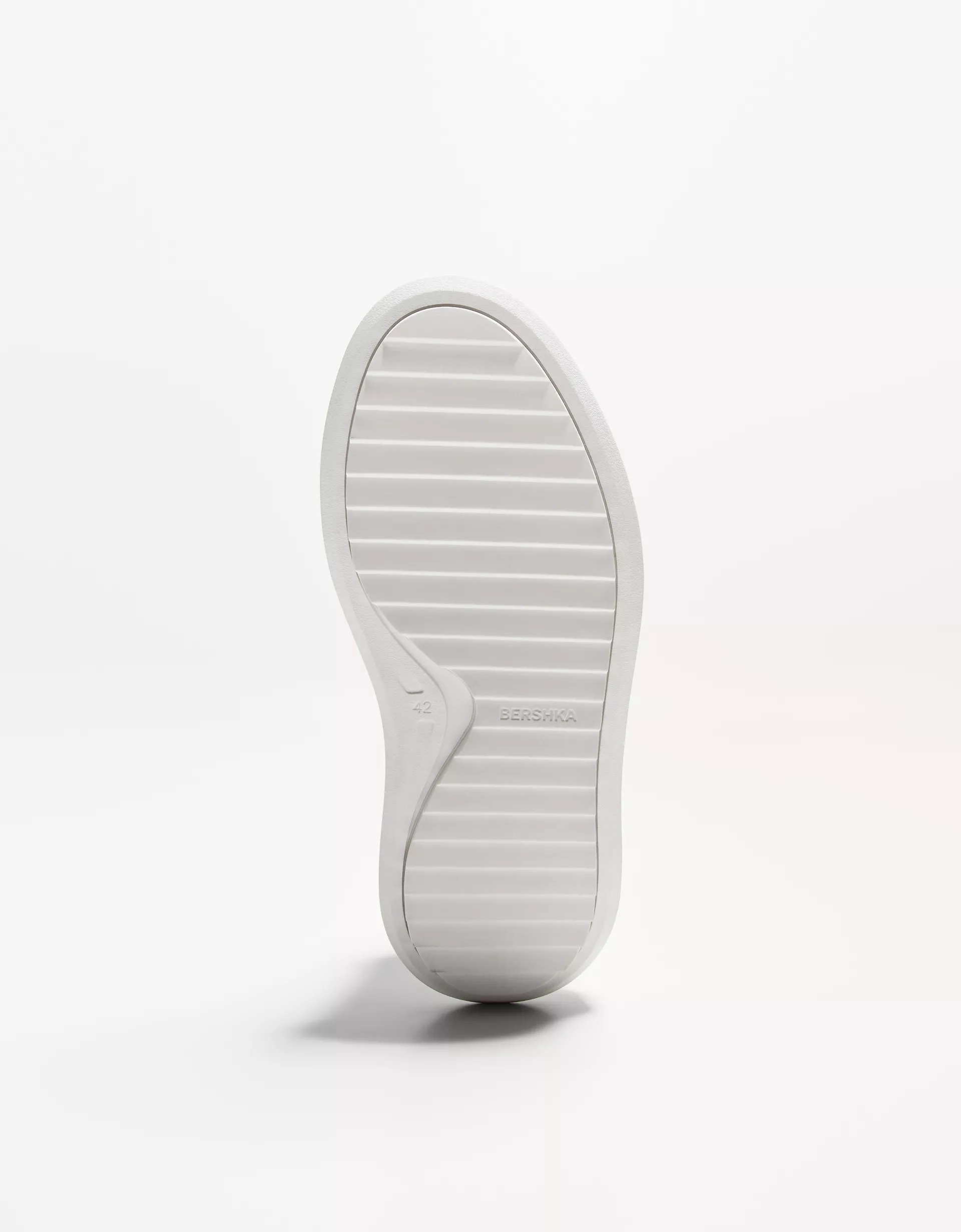 Bershka Chunky trainers — White