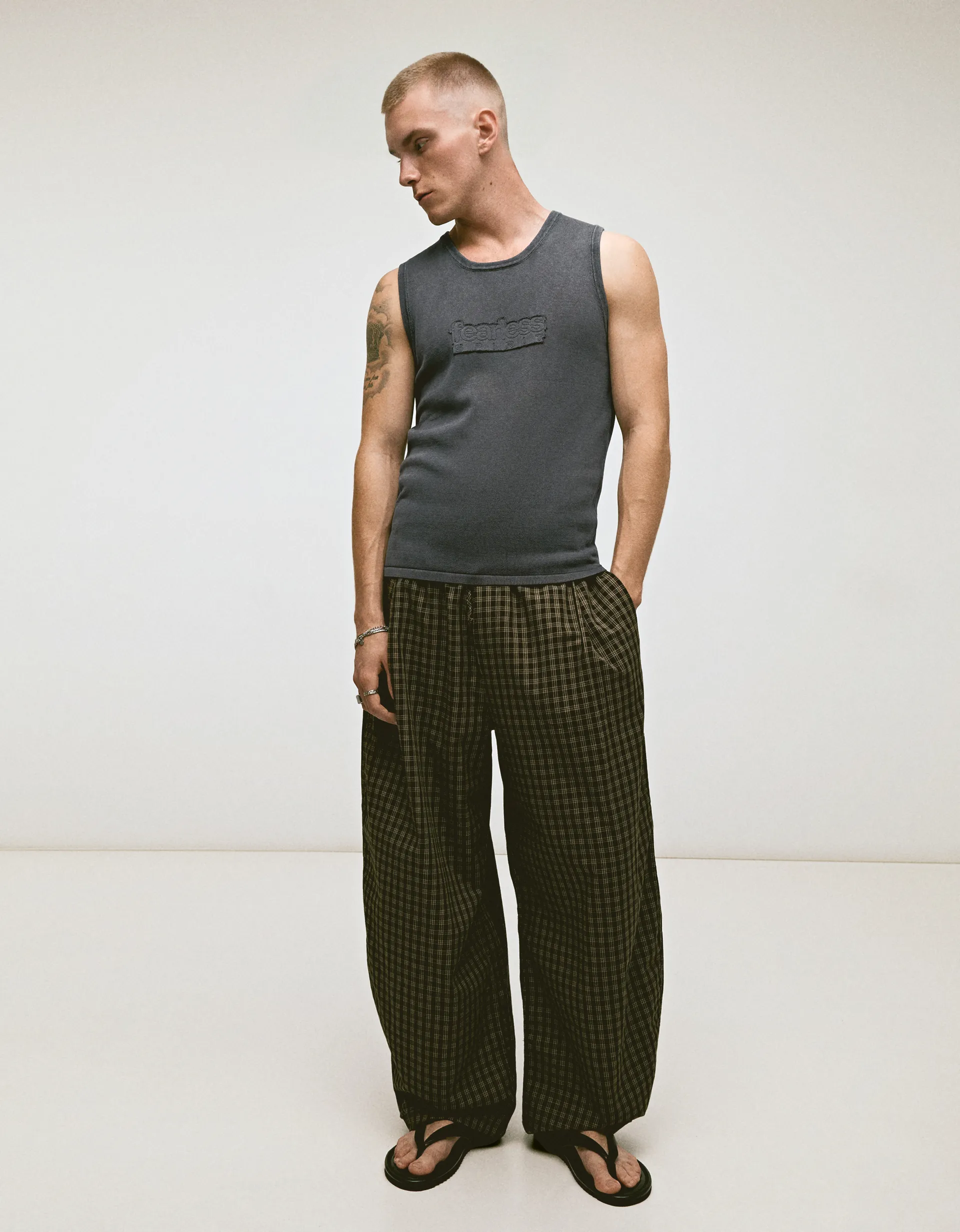Bershka Débardeur délavé à écusson — Grey