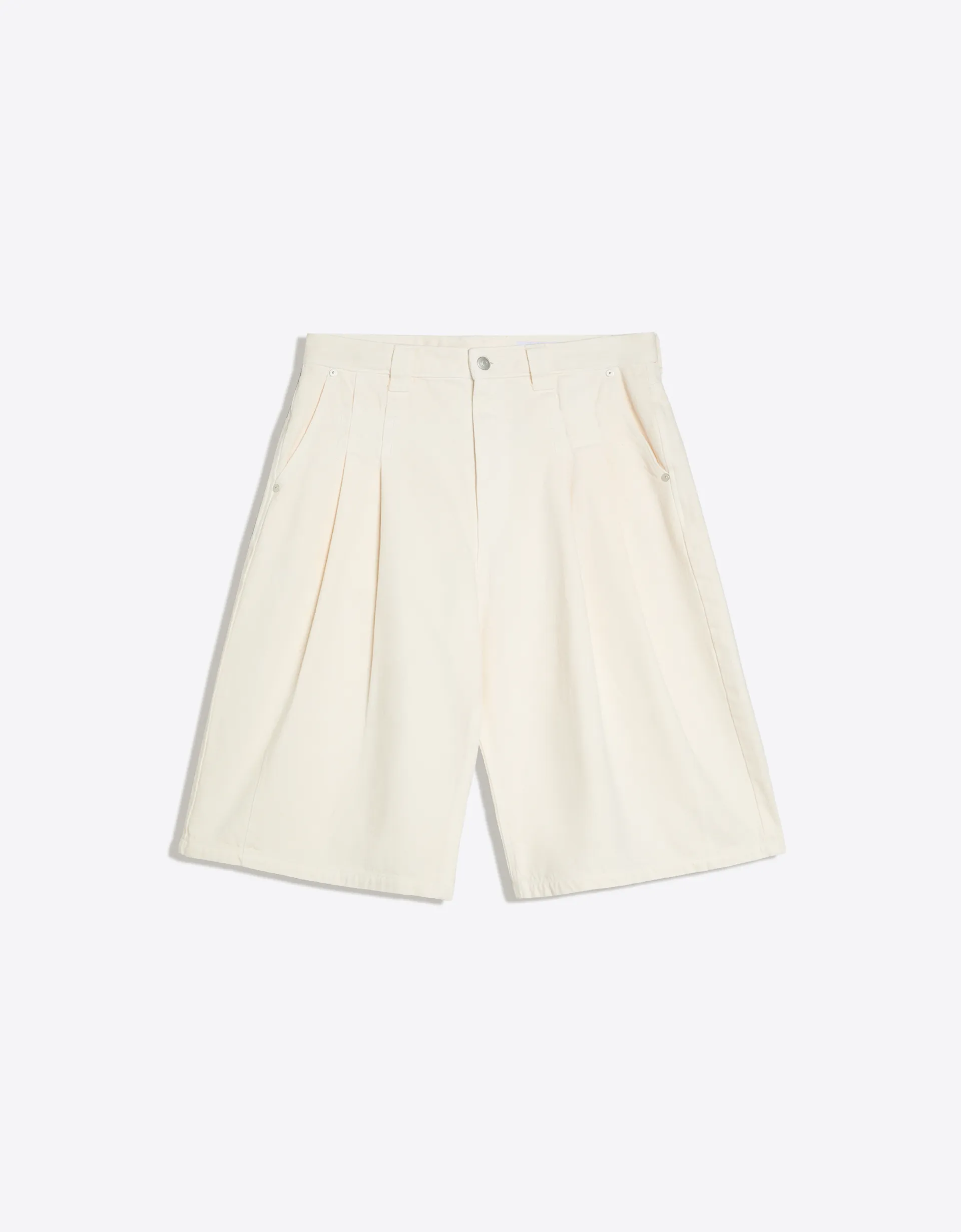 Bershka Bermuda barrel à pinces — White