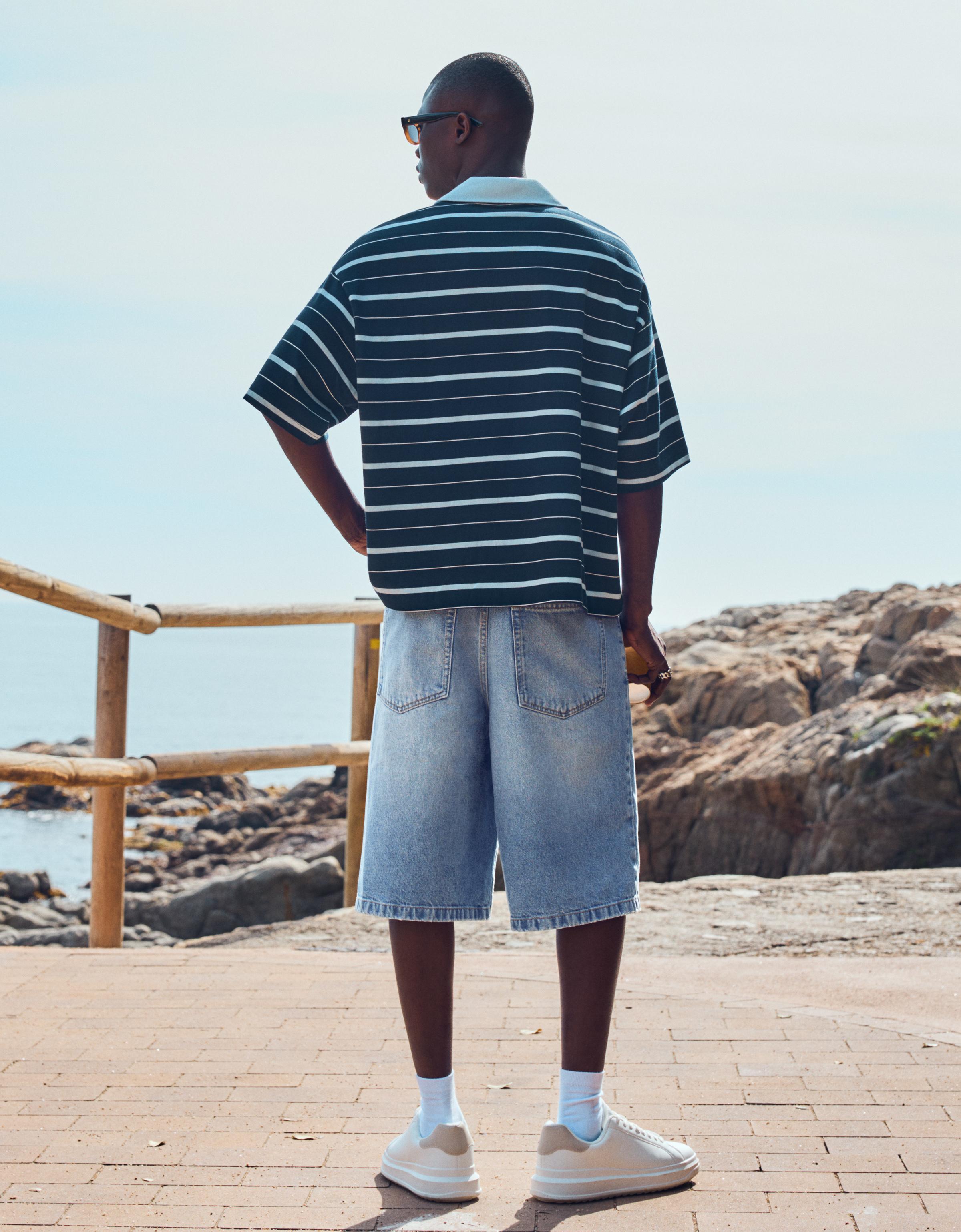 Bershka Bermuda denim baggy fit — Sky Blue