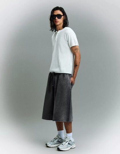 Bermuda jogger fit
