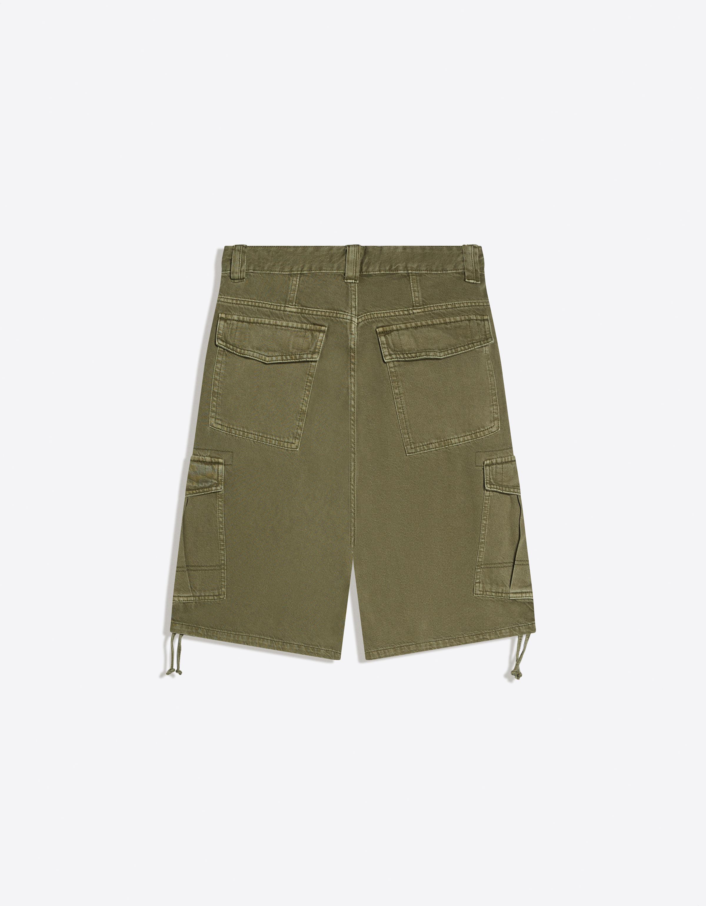 Bershka Denim cargo parachute Bermuda shorts — Olive