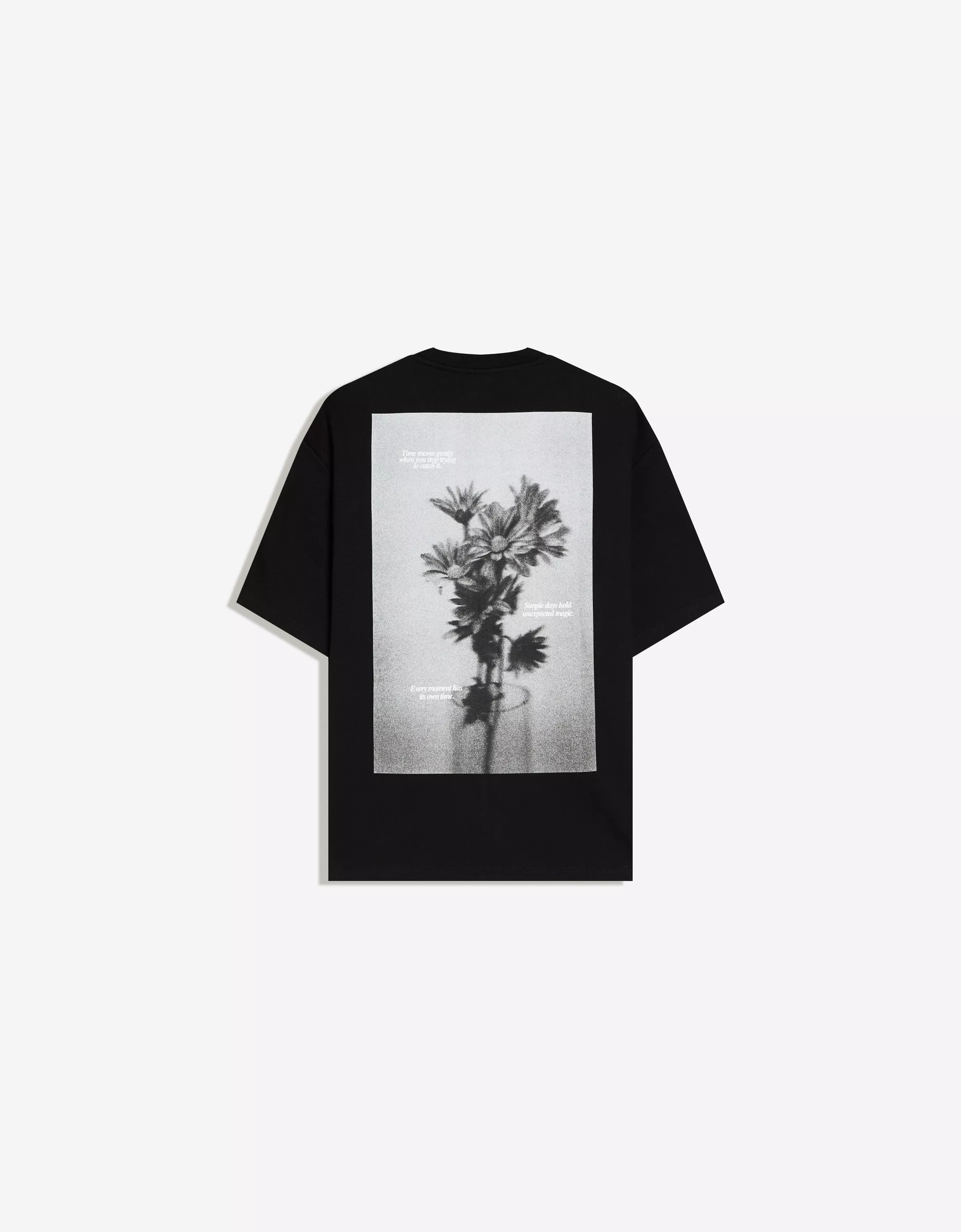 Bershka Short Sleeve Printed T-Shirt — Black