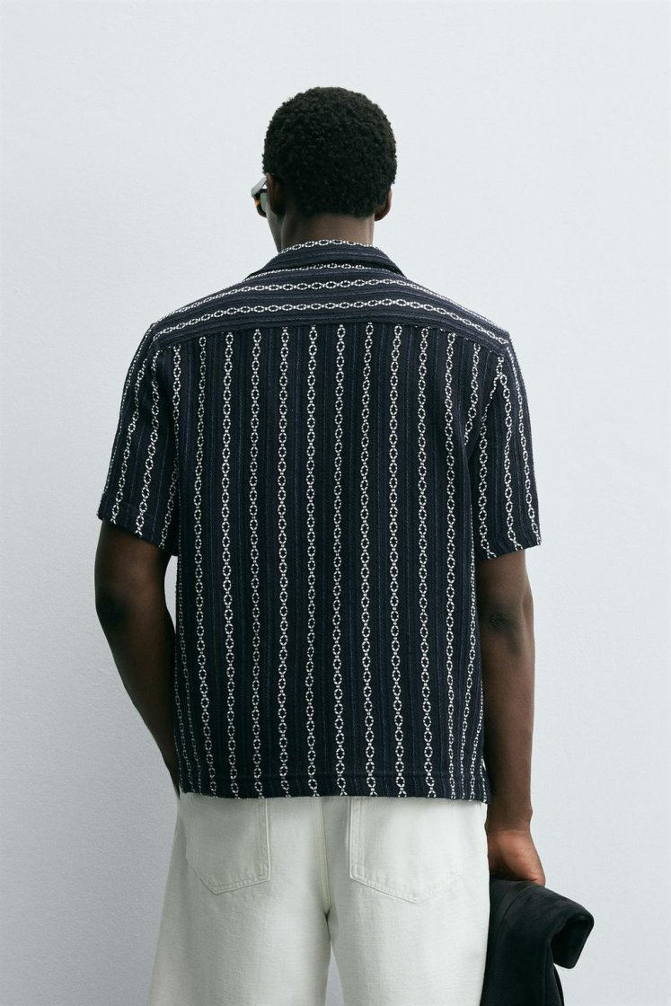 Zara Geometric Pattern Shirt Navy — Navy