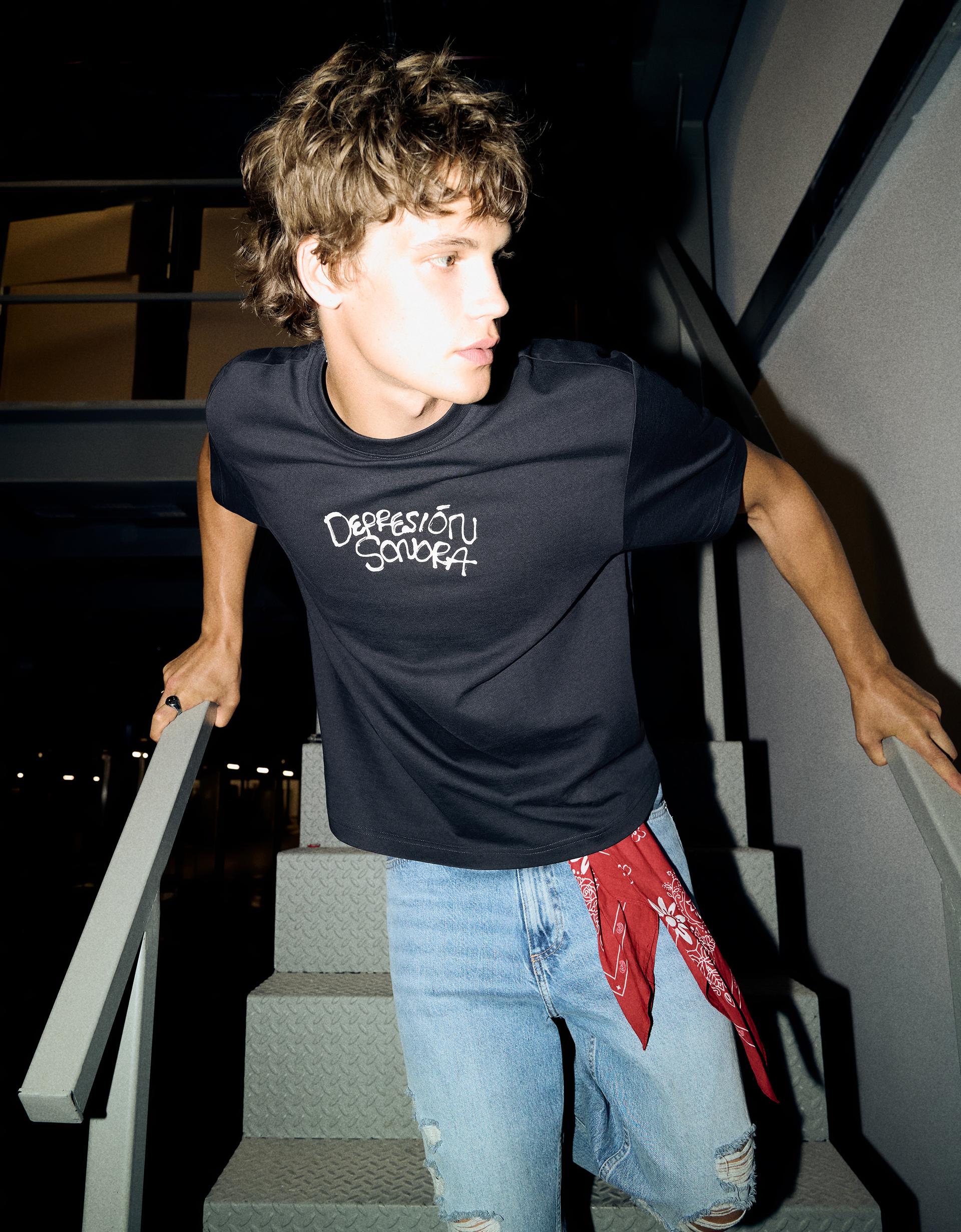 Bershka DEPRESION SONORA Print Tee