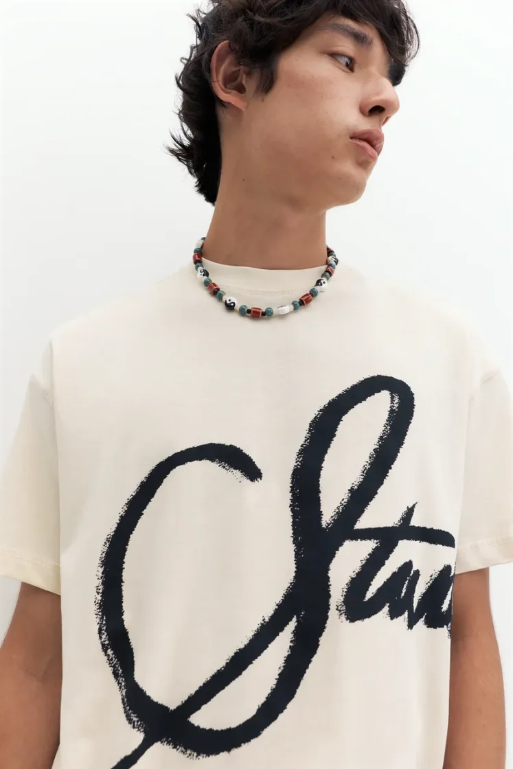 Pull&Bear T-shirt STWD graffiti — Ivory