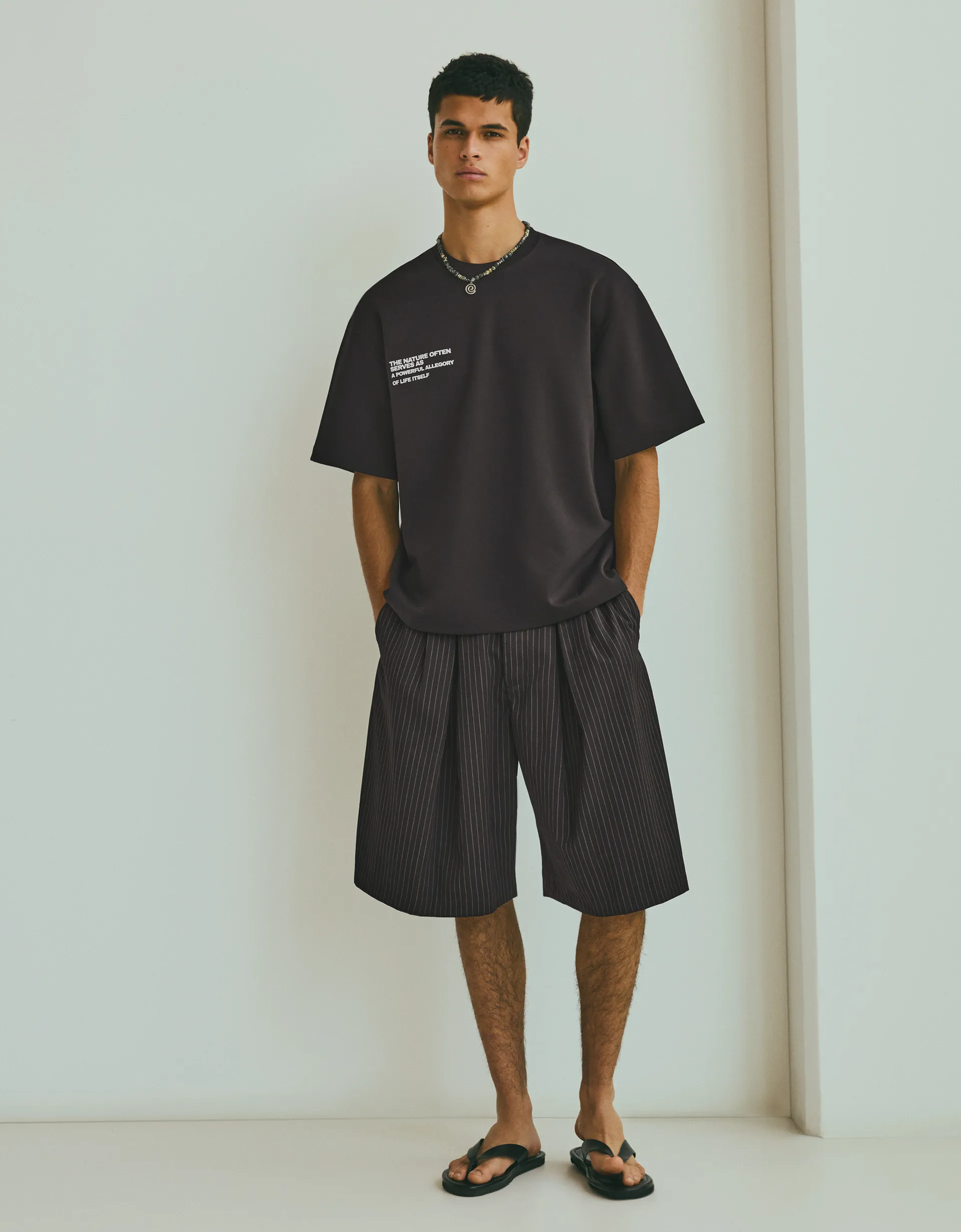 Bershka Printed Interlock T-shirt — Noir