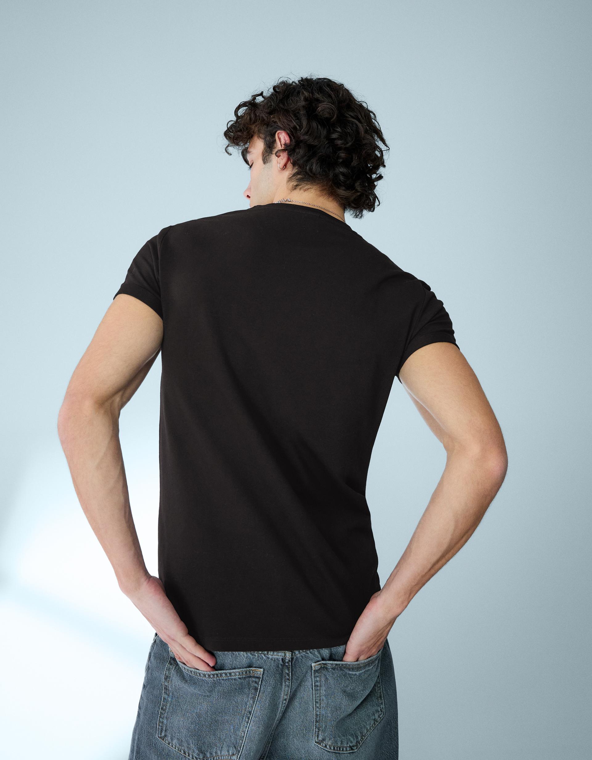 T-shirt manches courtes retroussées