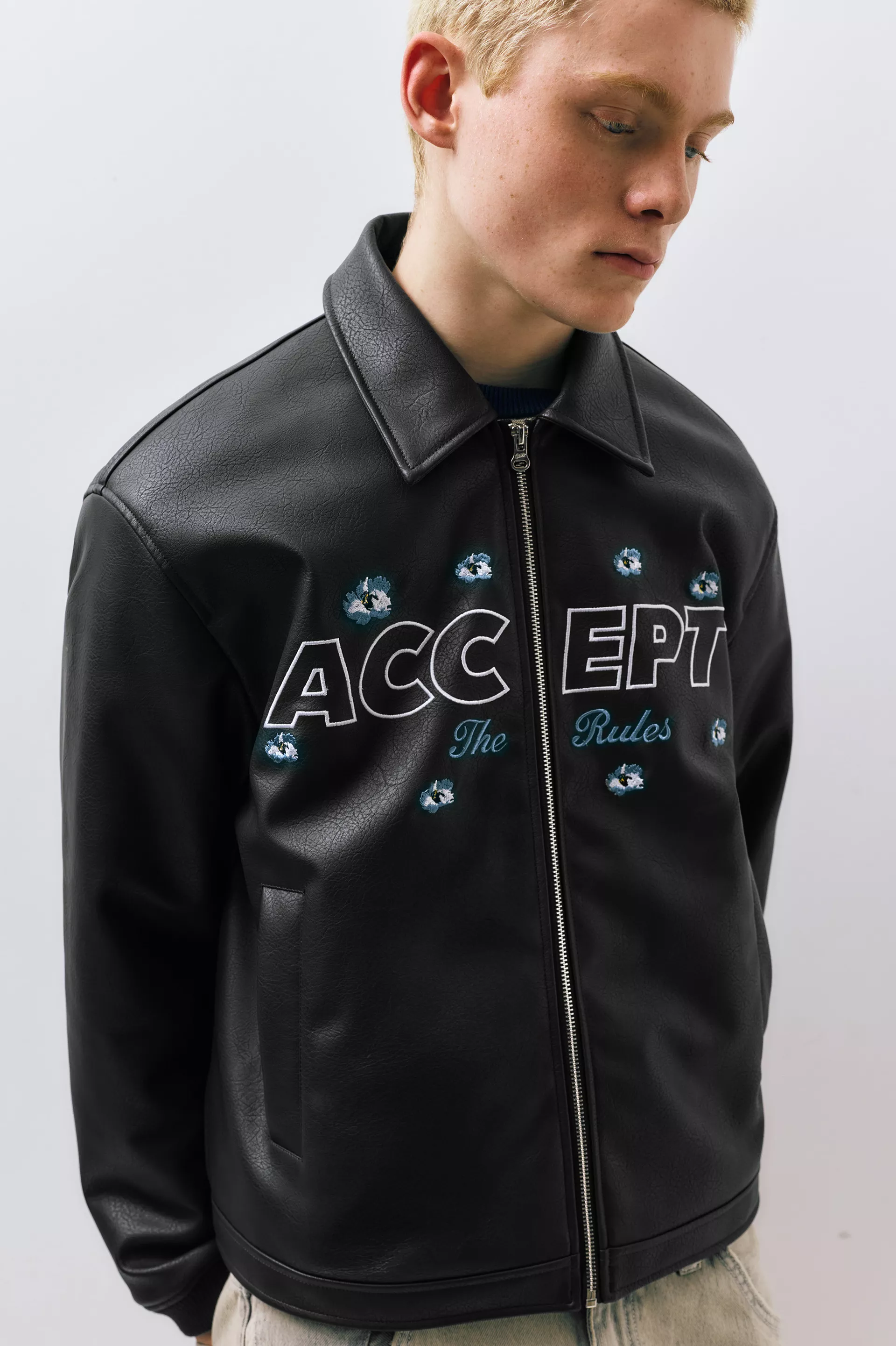 Faux leather jacket with flowers — Black