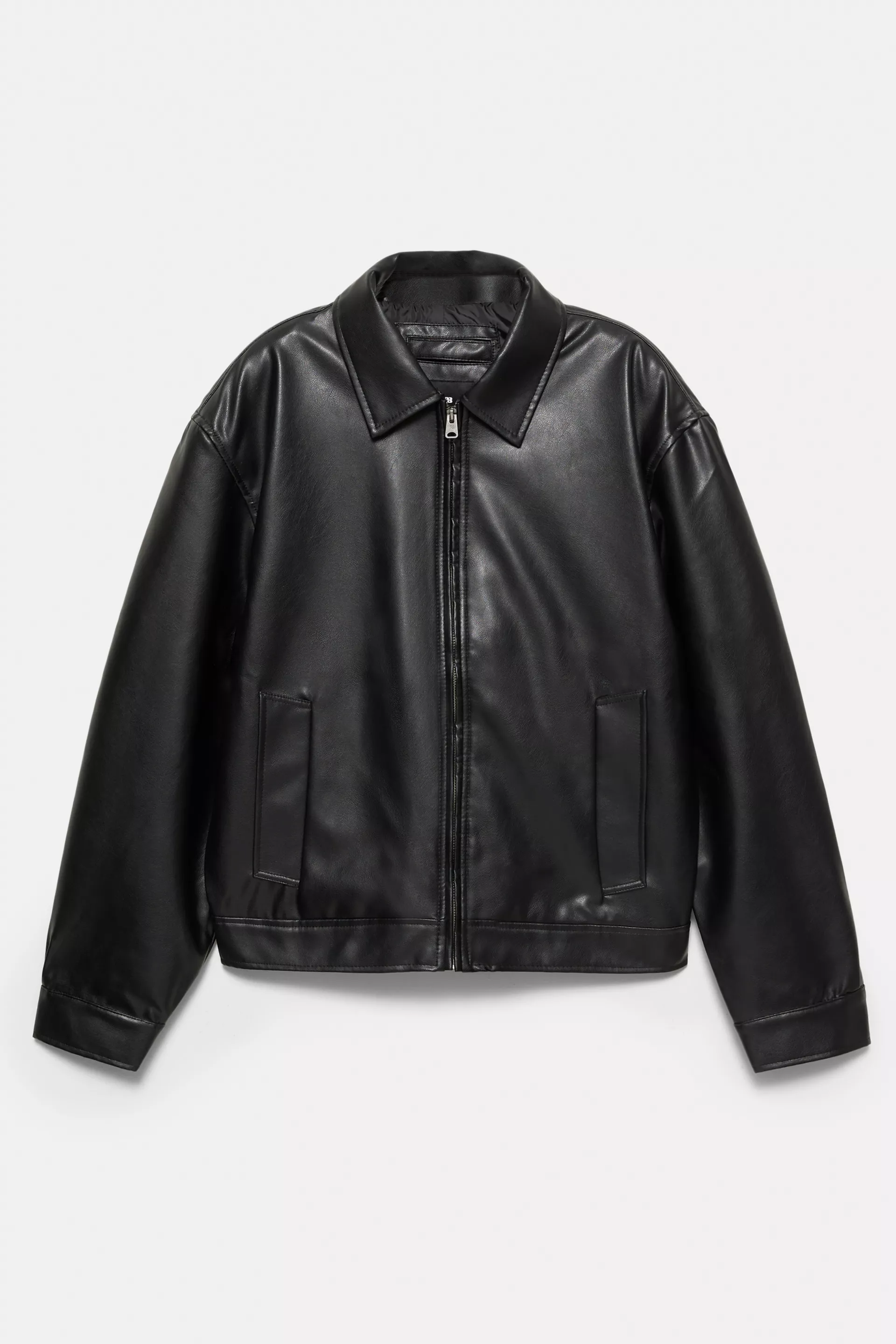 Pull&Bear Leather effect trucker jacket — Black