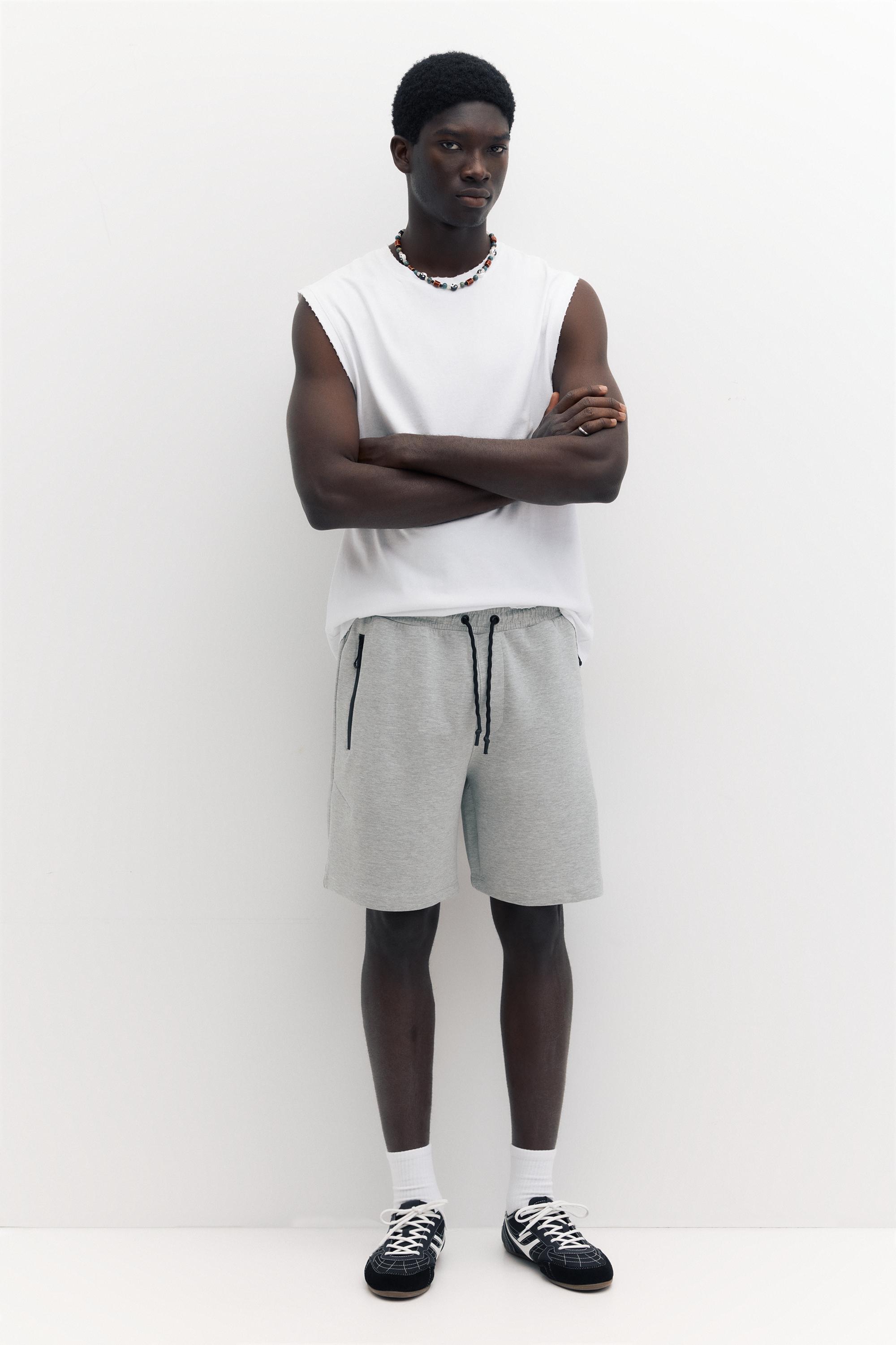 Regular fit jogger Bermuda shorts