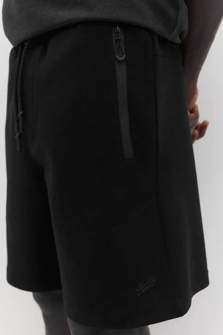 Pull&Bear Regular fit jogger Bermuda shorts — Black