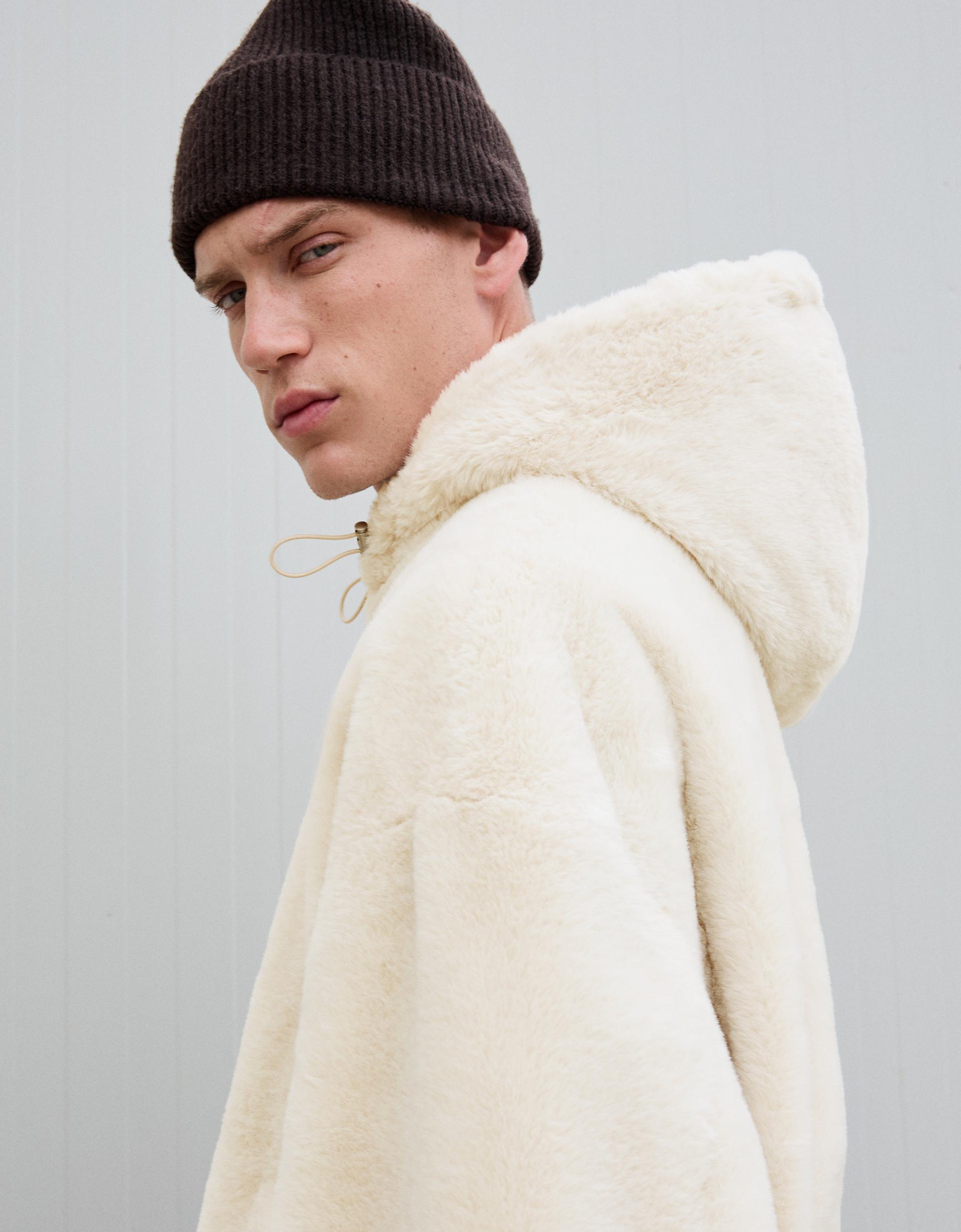 Bershka Hooded faux fur jacket — Ivory
