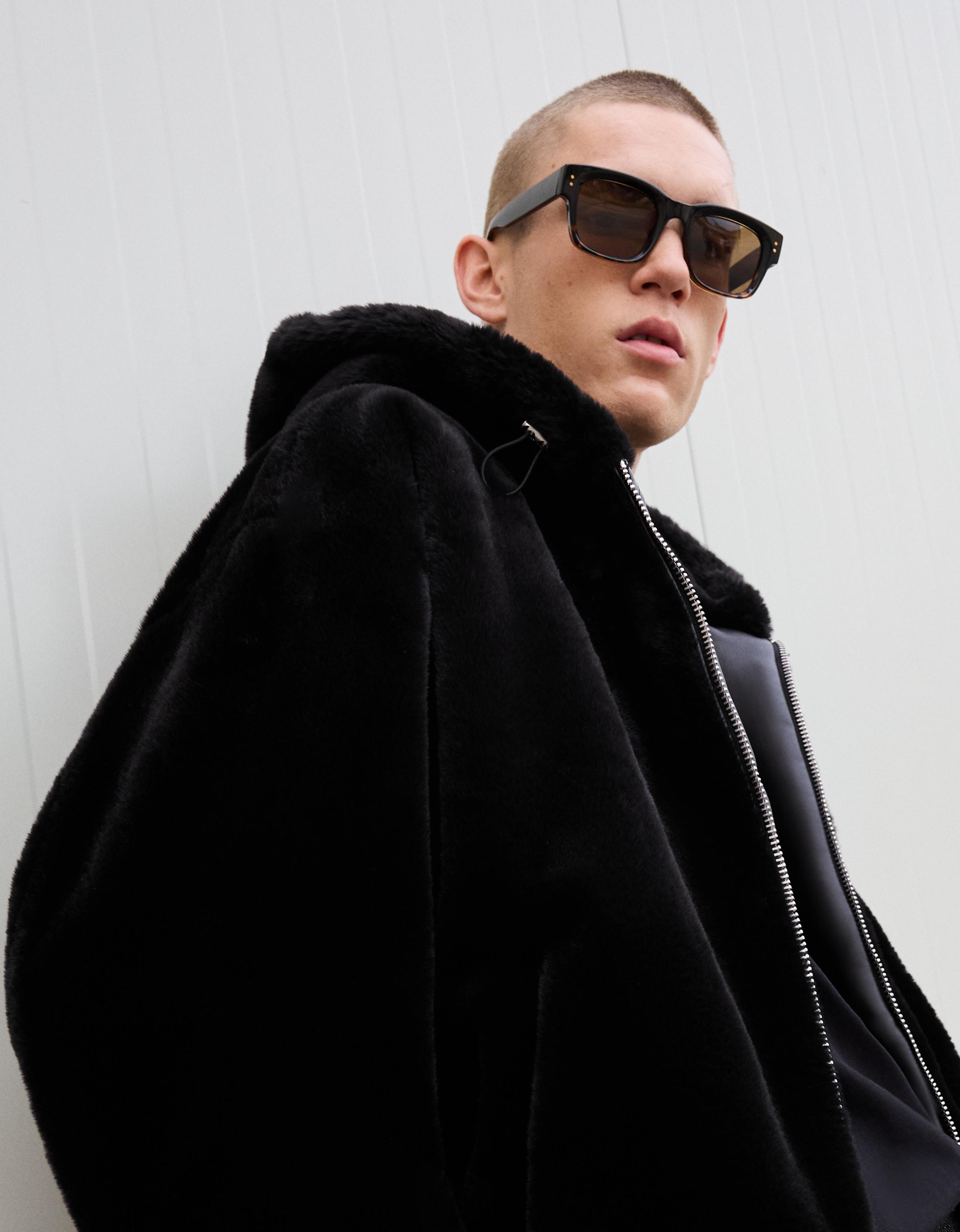 Bershka Hooded faux fur jacket — Black
