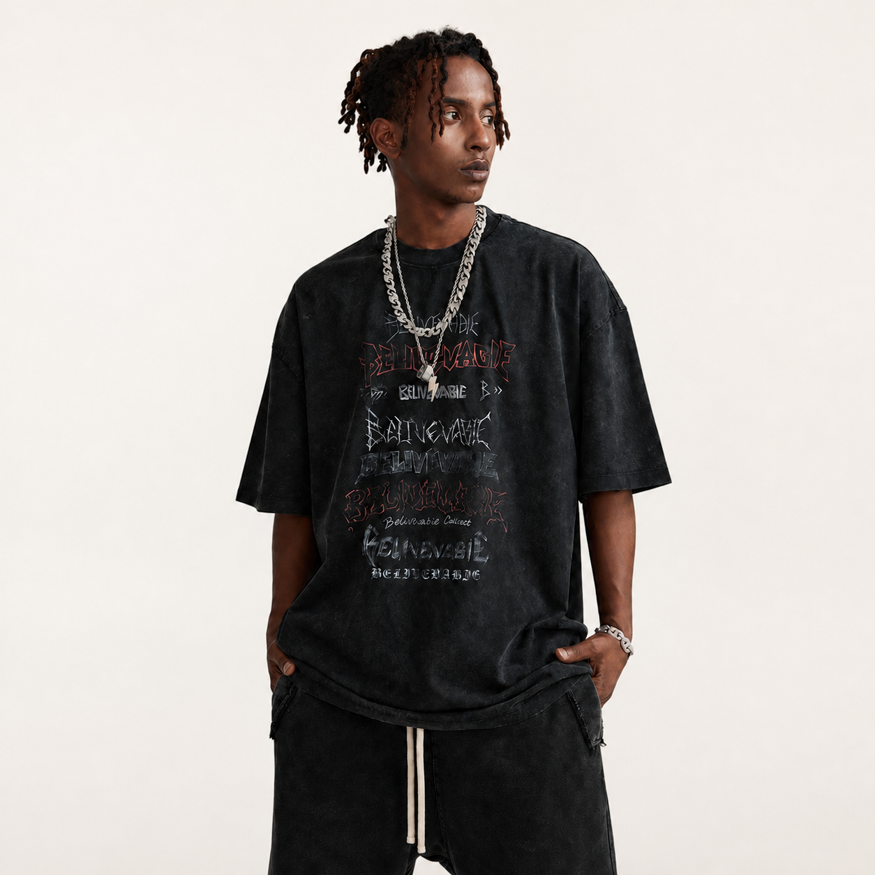 Pullshka Graphic Print T-Shirt — Black
