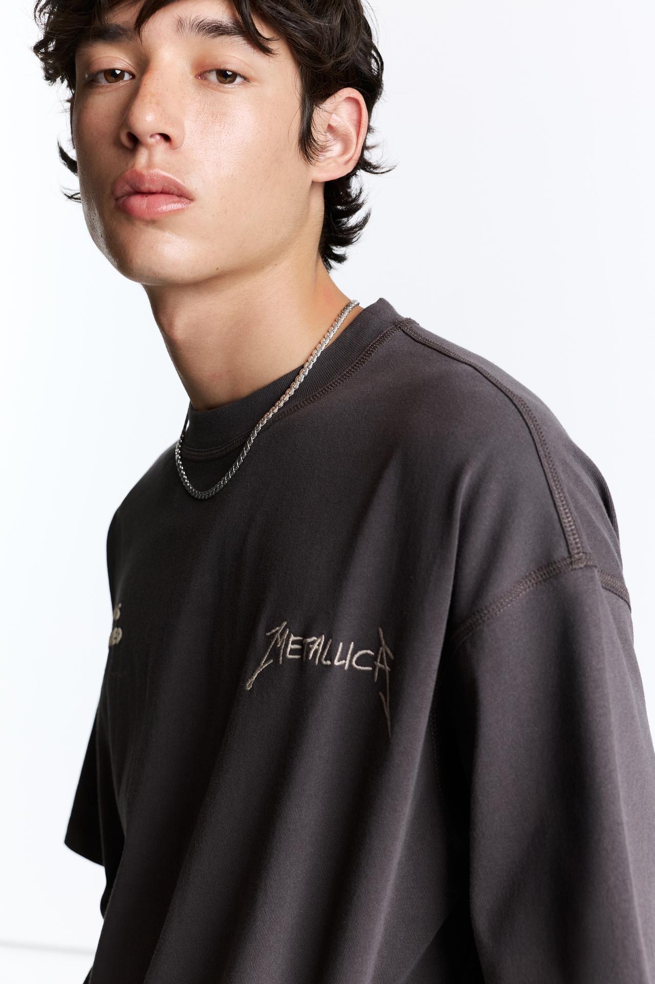 Essential Crew Tee — Grey