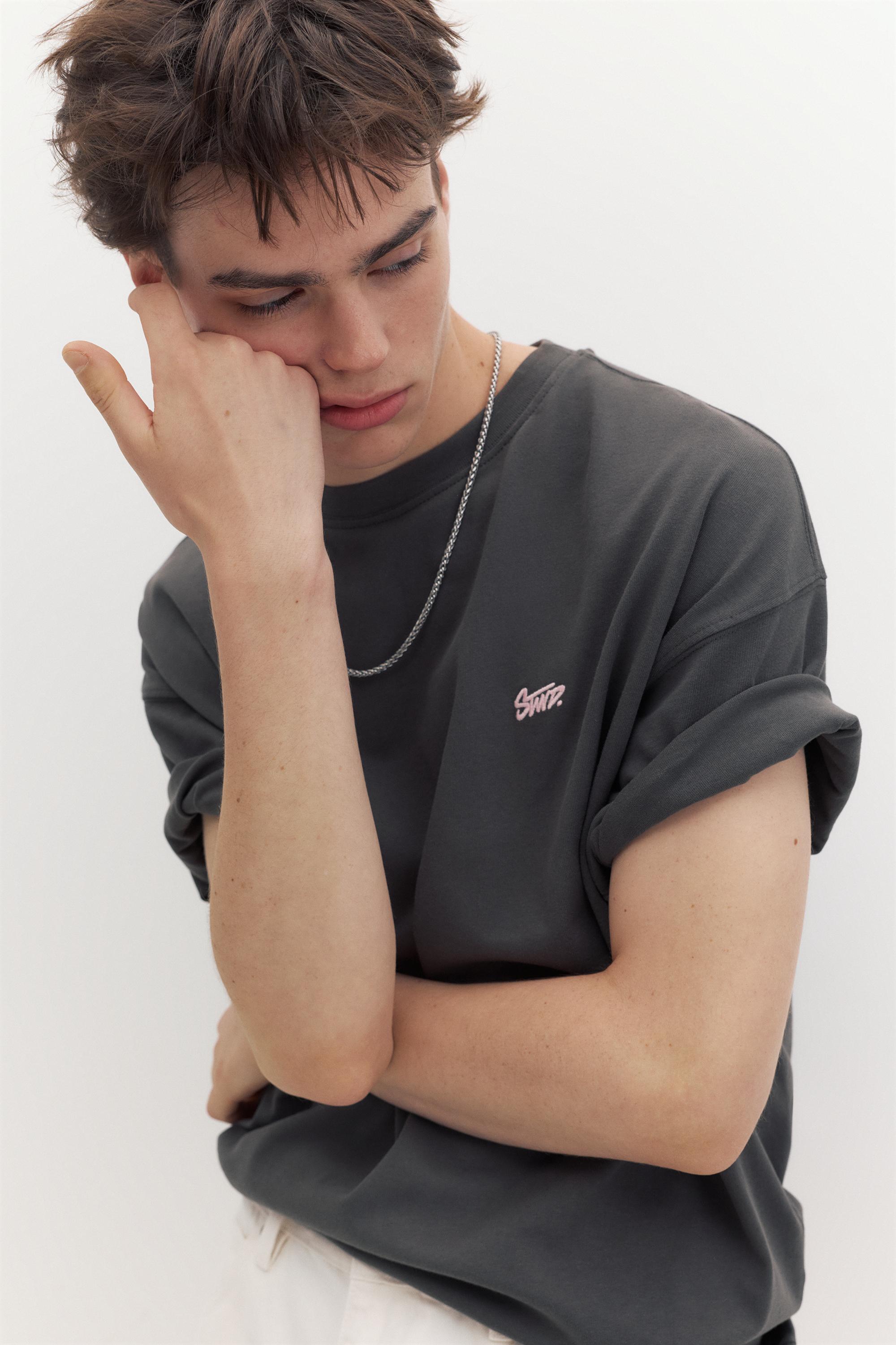 Pull&Bear Boxy STWD Logo T-Shirt — Grey