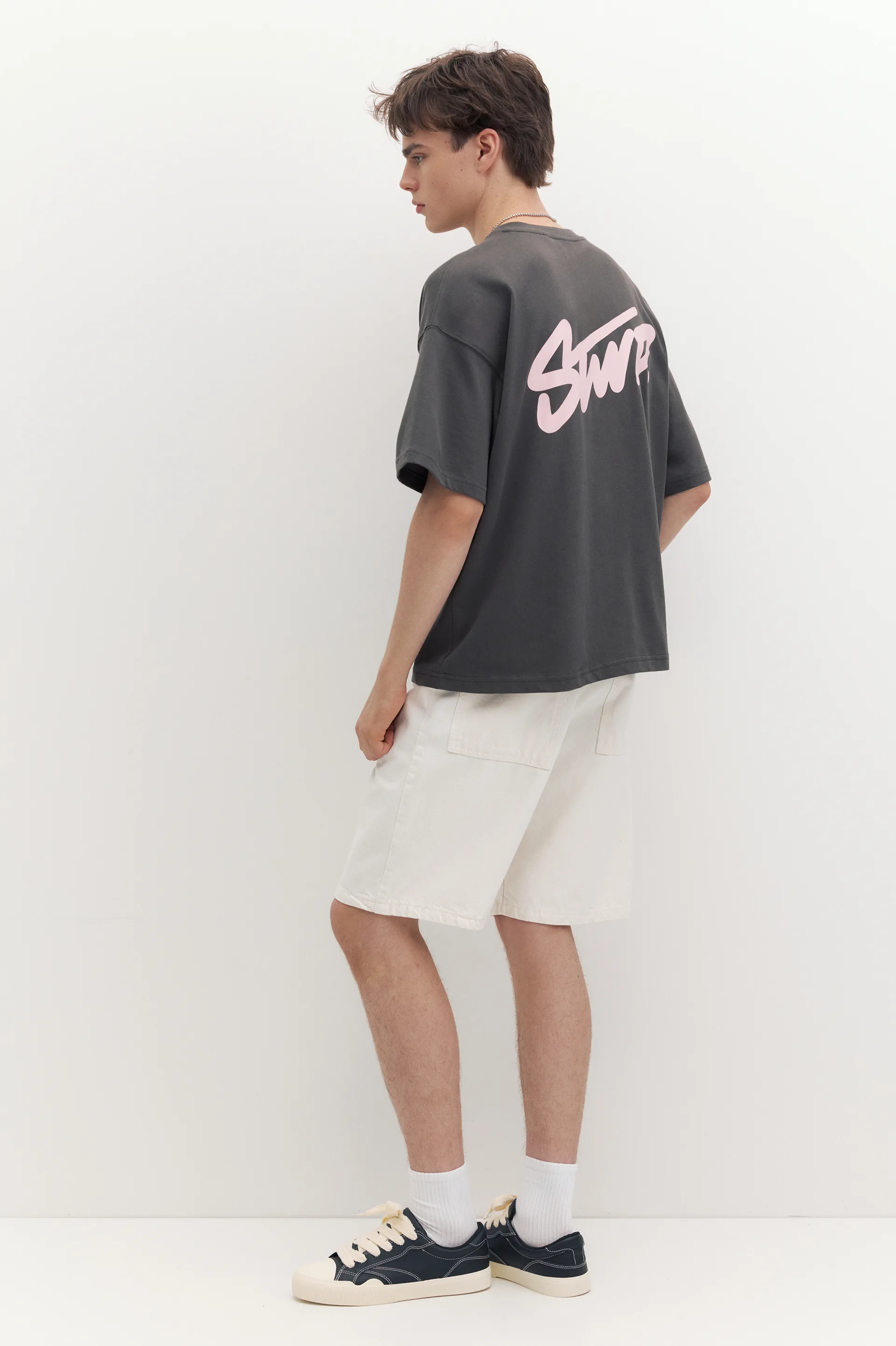 Pull&Bear Boxy STWD Logo T-Shirt — Grey