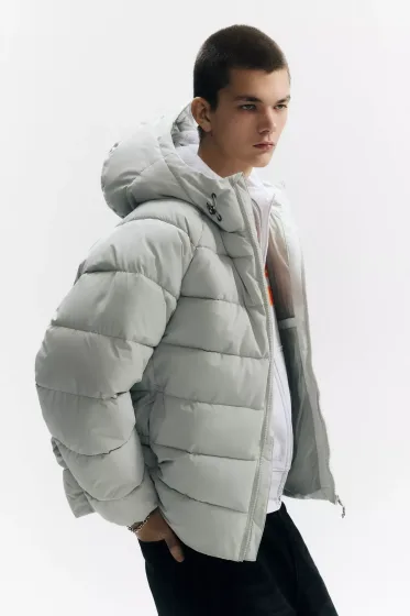 Veste matelassée à capuche STWD