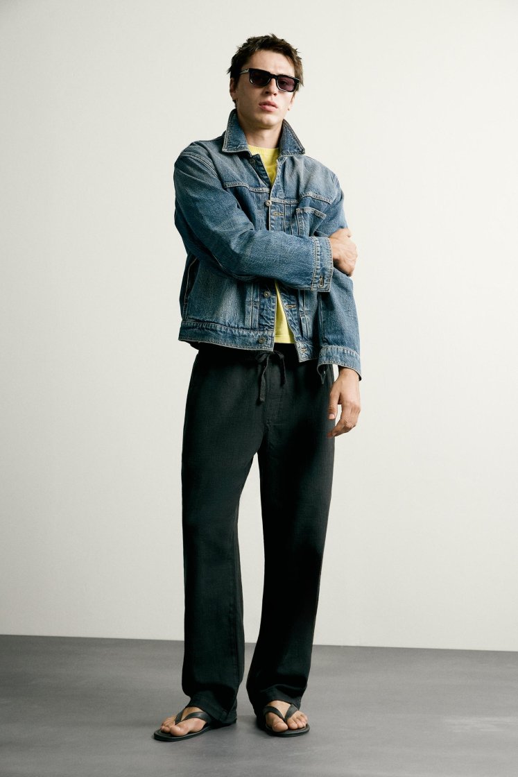 Zara STRUCTURED RELAXED FIT PANTS — Black