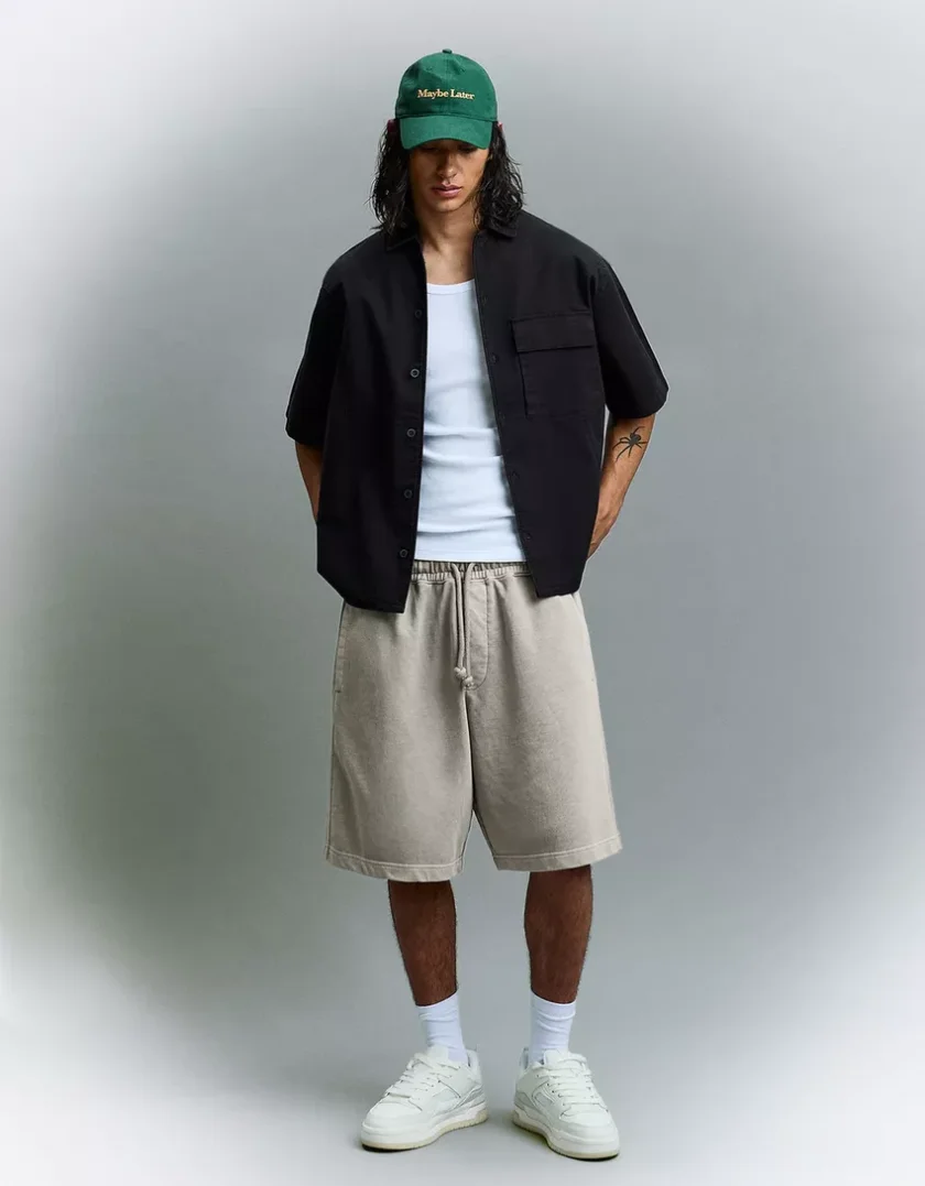 Bershka Bermuda Boxy fit lavé — Light Grey
