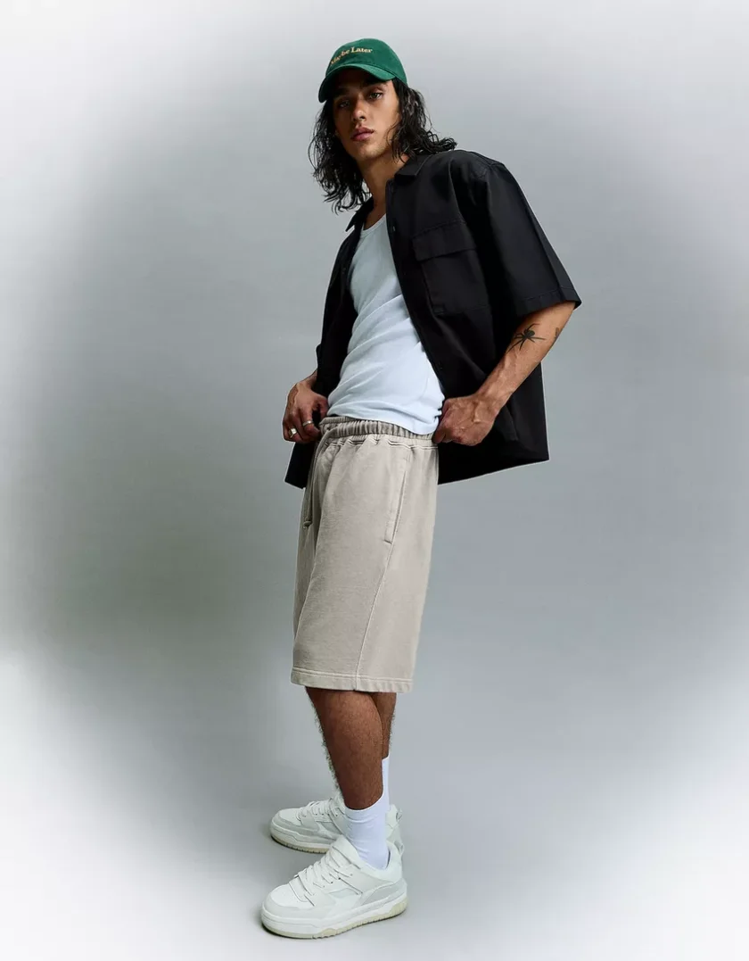 Bershka Bermuda Boxy fit lavé — Light Grey