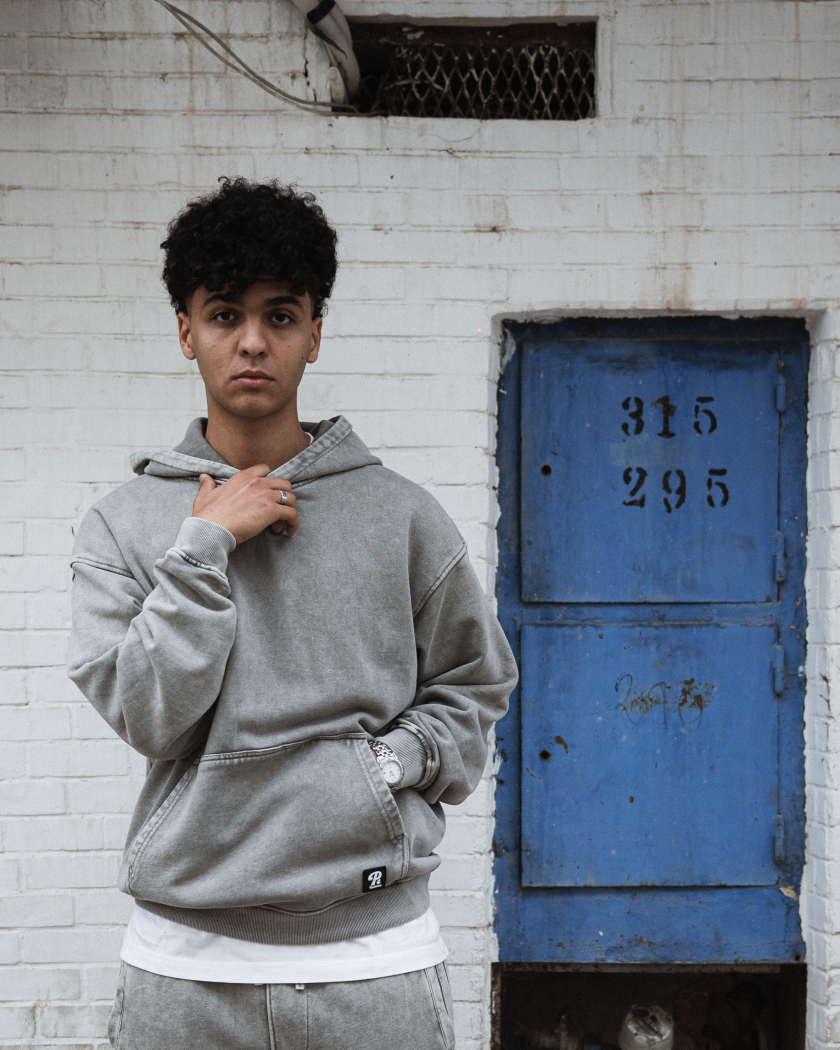 Pullshka Washed Oversized Hoodie — Light Grey