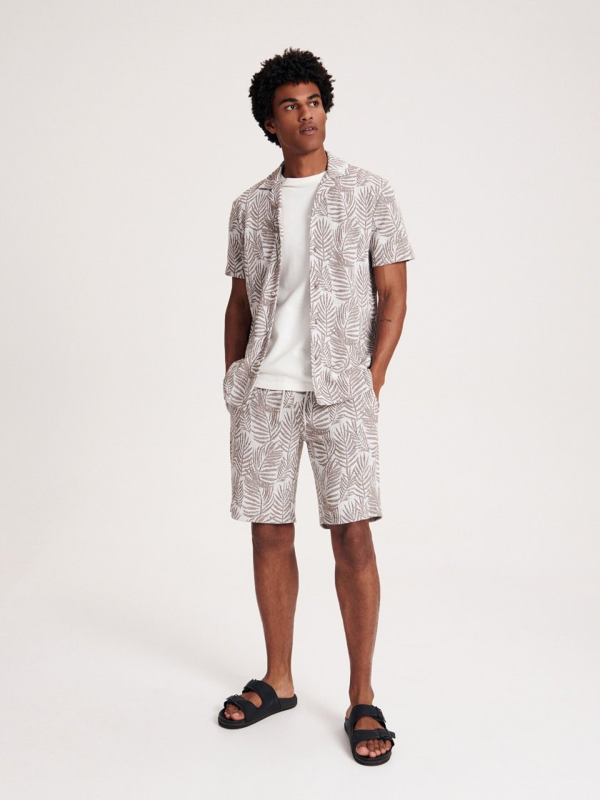 Patterned Regular Shorts — Brown