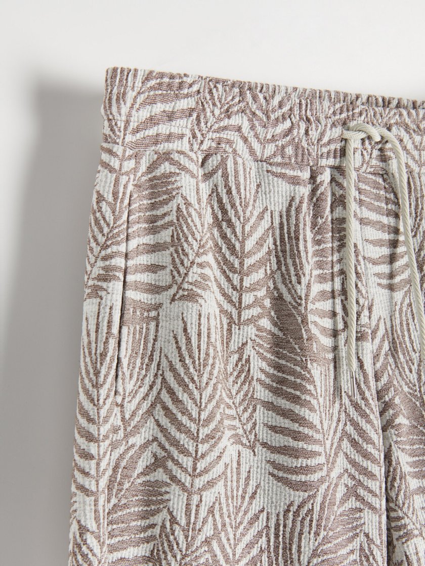 Patterned Regular Shorts — Brown