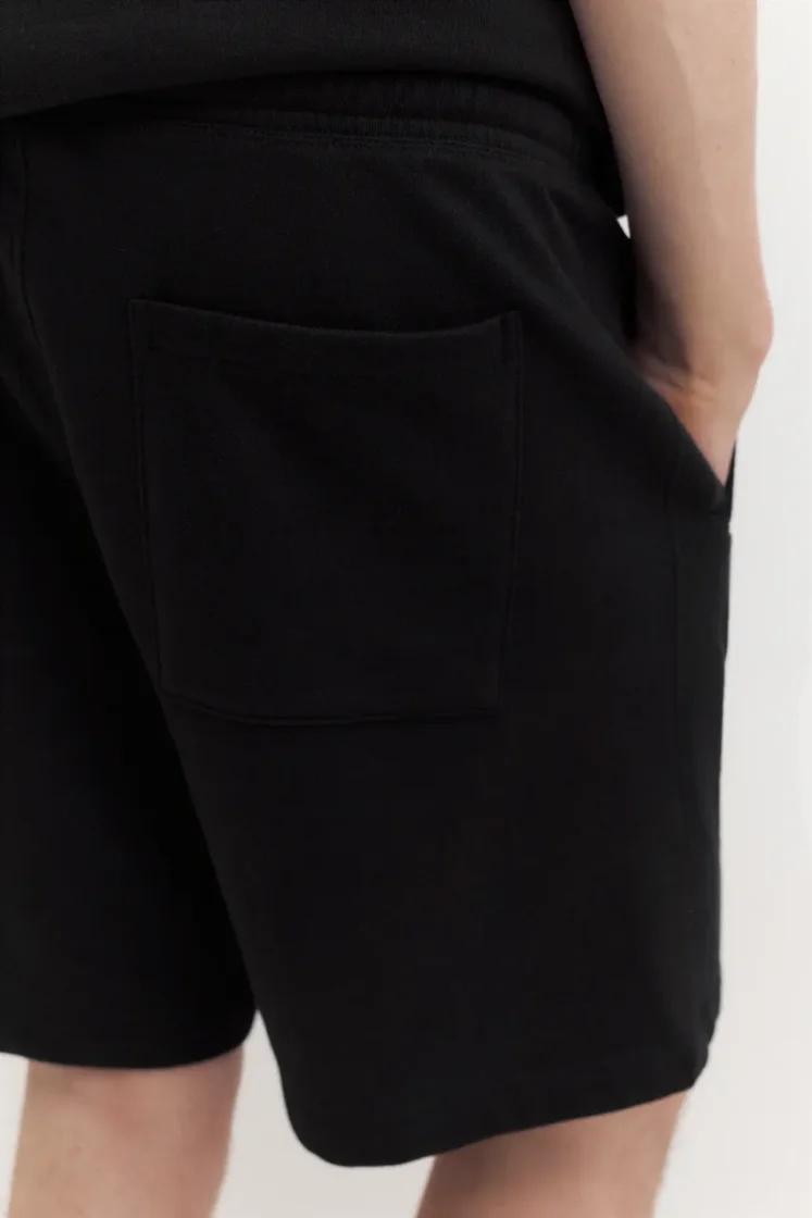 Pull&Bear STWD jogger Bermuda shorts — Black