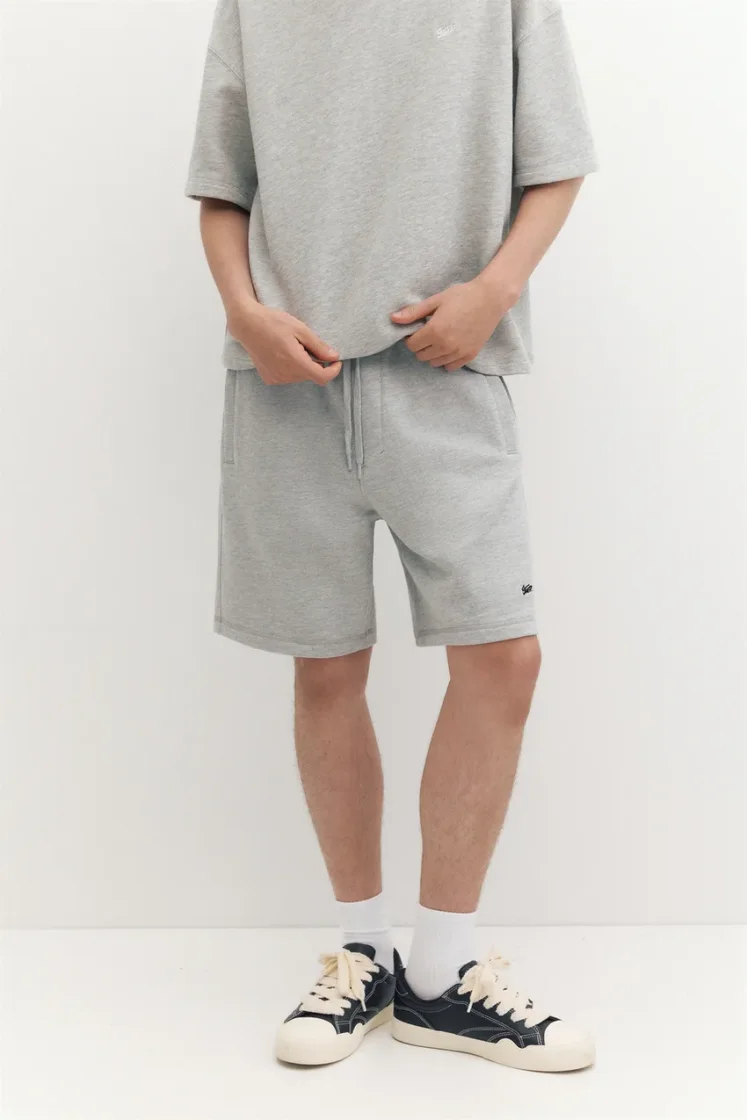 Pull&Bear STWD jogger Bermuda shorts — Light Grey