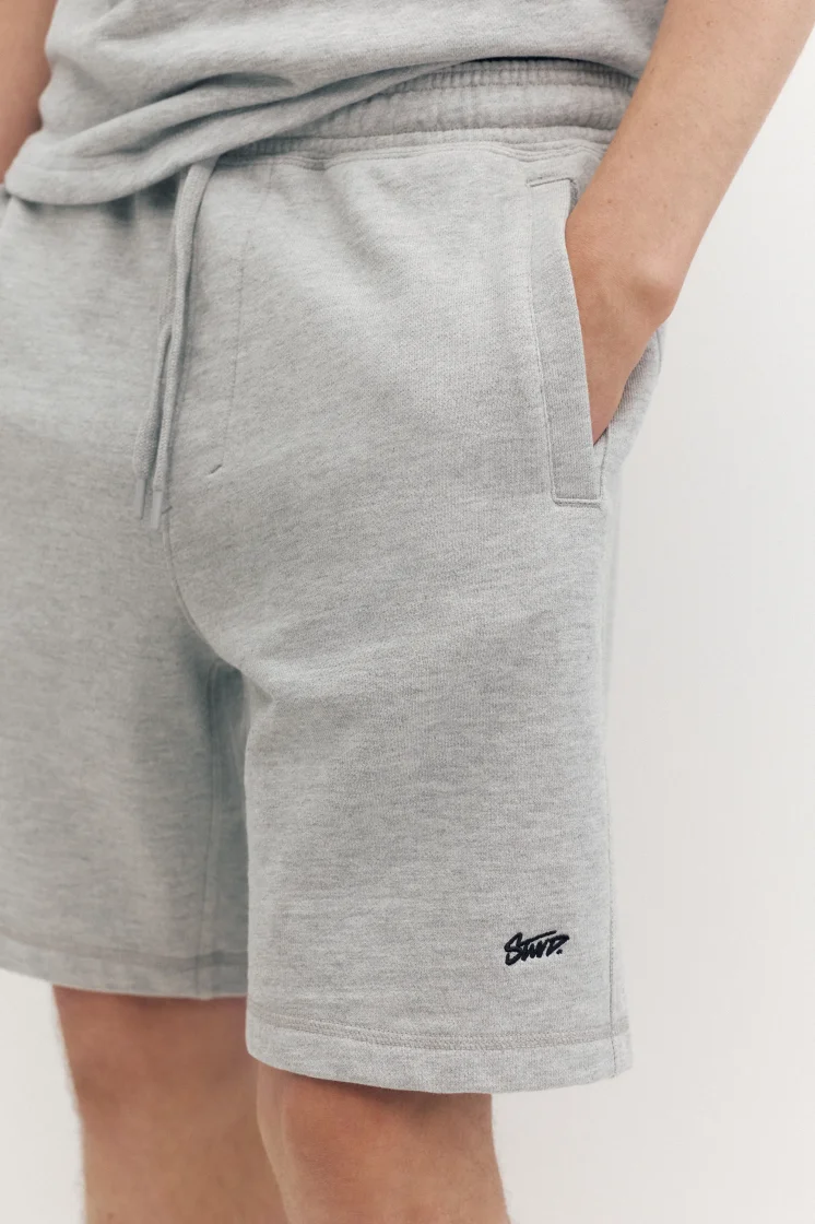 Pull&Bear STWD jogger Bermuda shorts — Light Grey