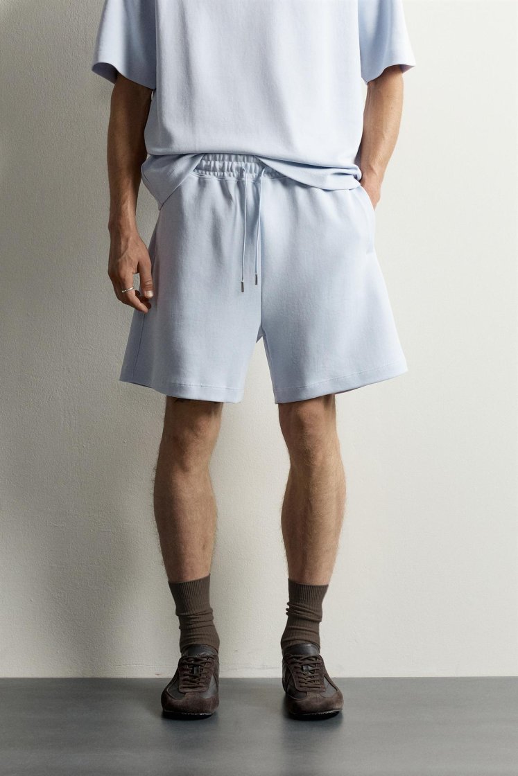 Zara SHORT DE JOGGING RELAXED FIT INTERLOCK — Bleu ciel