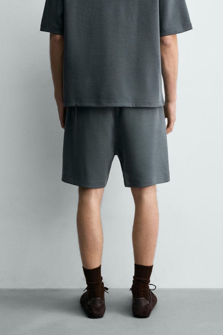 Zara SHORT DE JOGGING RELAXED FIT INTERLOCK — Bleu délavé
