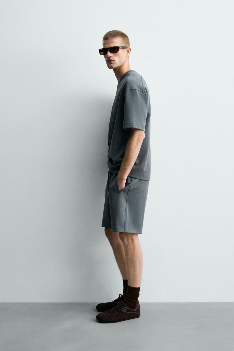 Zara SHORT DE JOGGING RELAXED FIT INTERLOCK — Bleu délavé