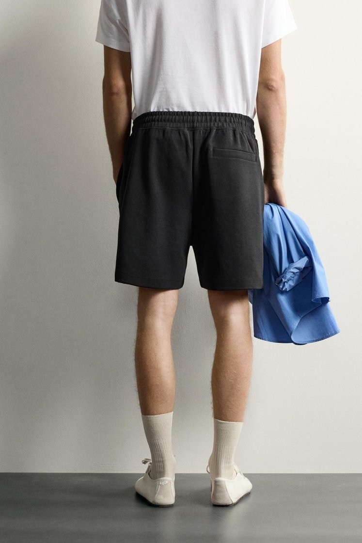 Zara SHORT DE JOGGING RELAXED FIT INTERLOCK — Noir