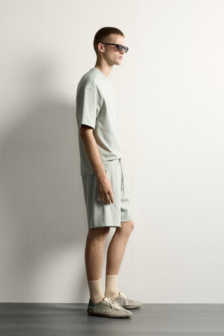 Zara SHORT DE JOGGING RELAXED FIT INTERLOCK — vert délavé