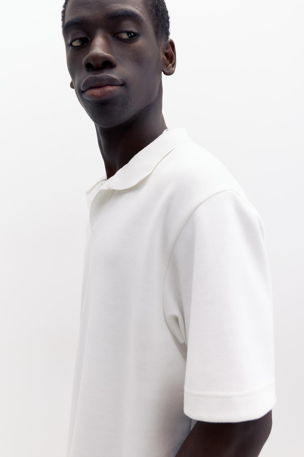 Pull&Bear Piqué Polo Essential — black