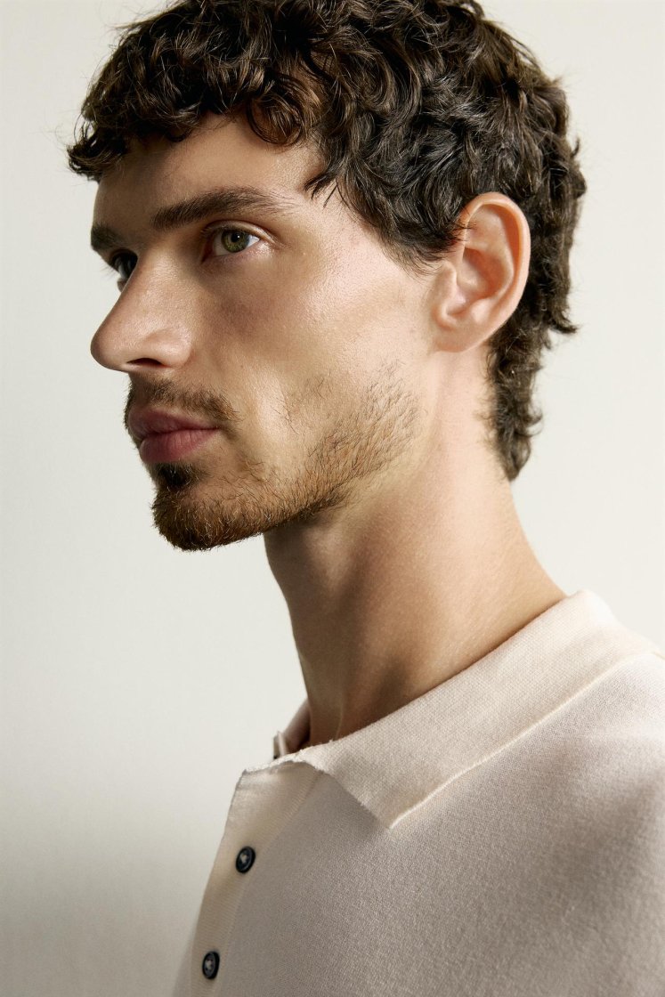 Zara Structured Knit Polo Regular Fit — Blanc cassé