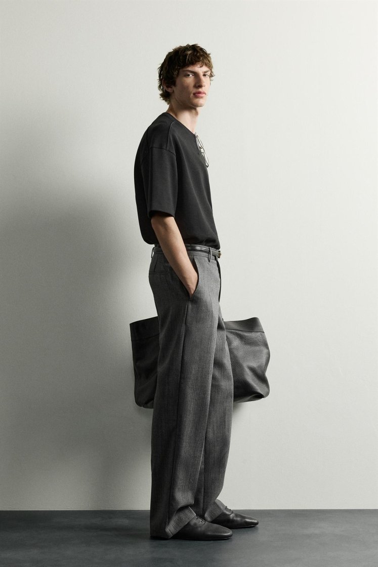 Zara SWEAT INTERLOCK COUPE DÉCONTRACTÉE — Noir