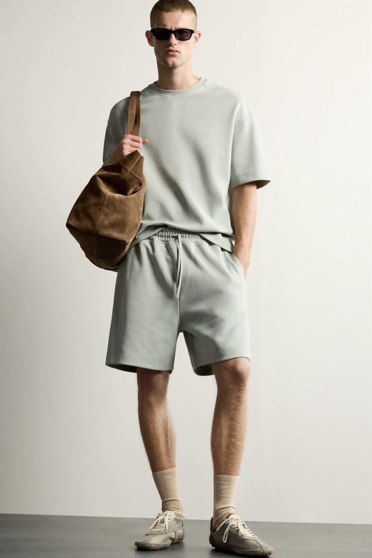 Zara SWEAT INTERLOCK COUPE DÉCONTRACTÉE — vert délavé