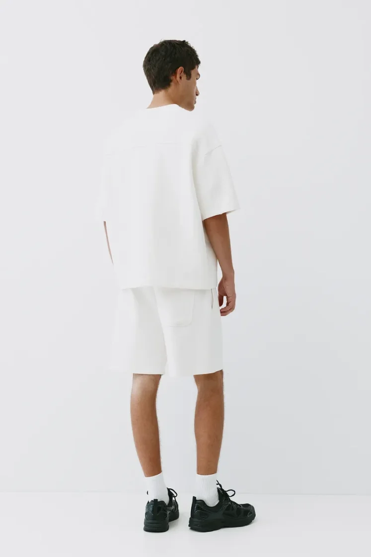 Pull&Bear Interlock short sleeve sweatshirt — Off White
