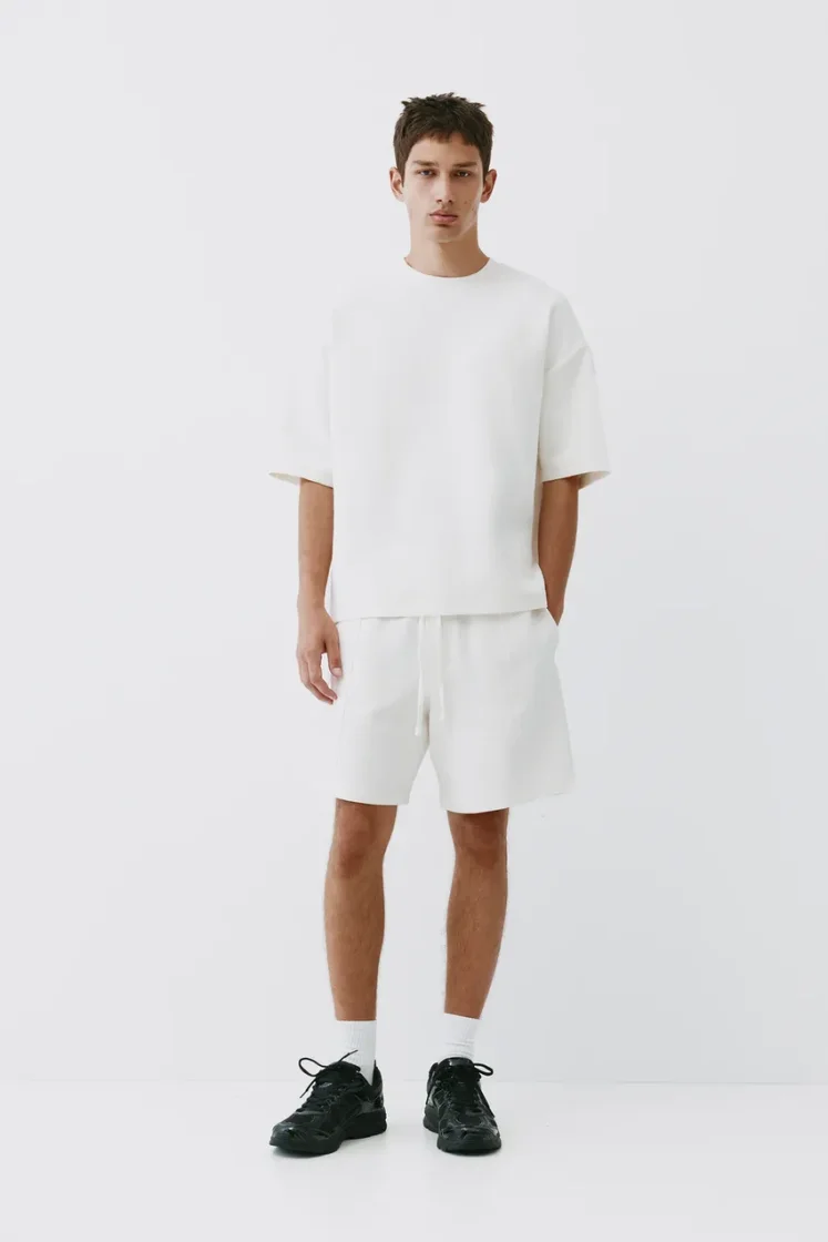 Pull&Bear Interlock short sleeve sweatshirt — Off White