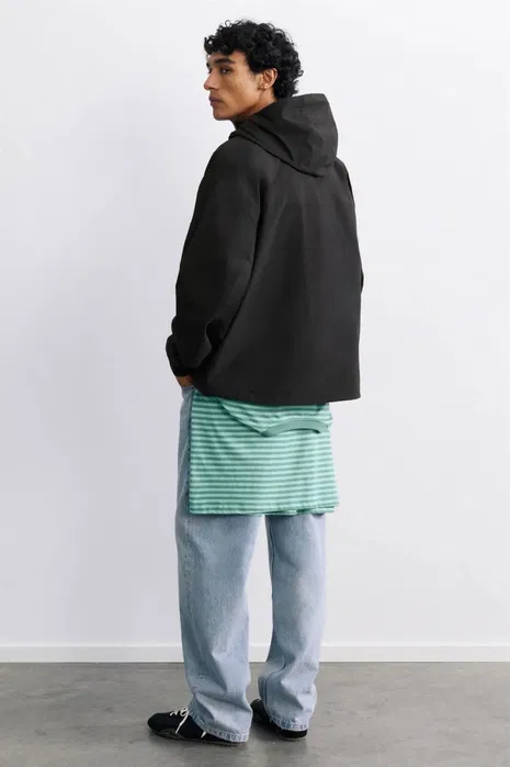 Pull&Bear Light Hooded Raincoat — Black