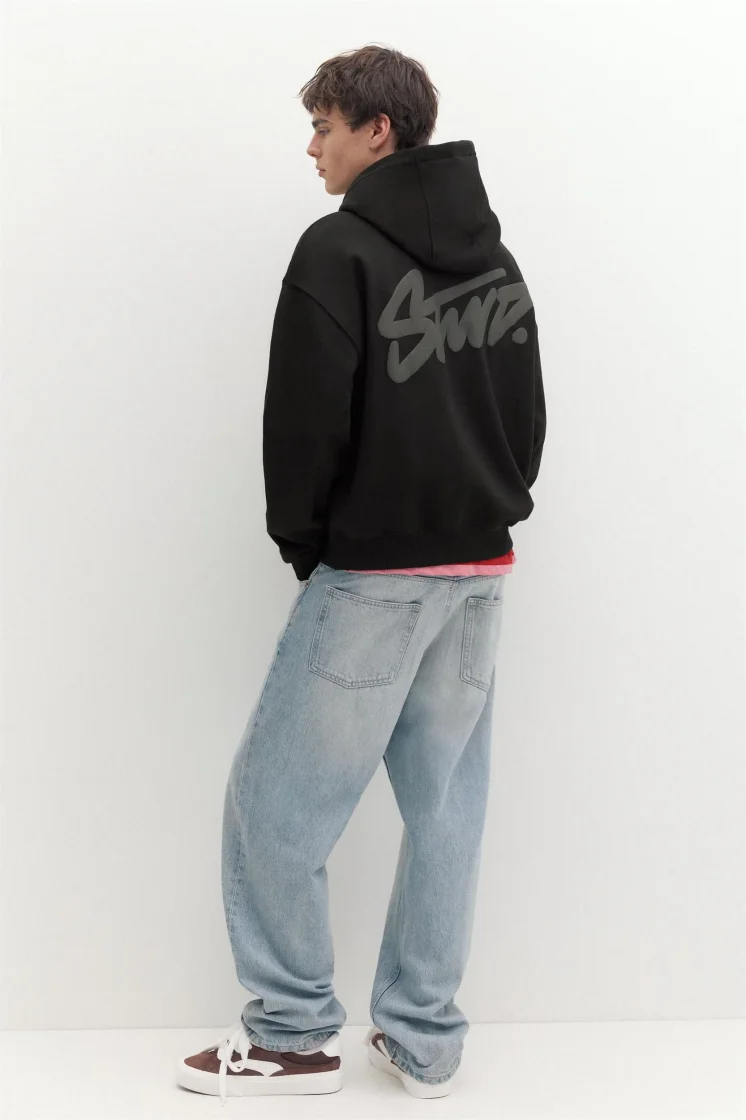 Pull&Bear Pullshka Essential Hoodie — Black
