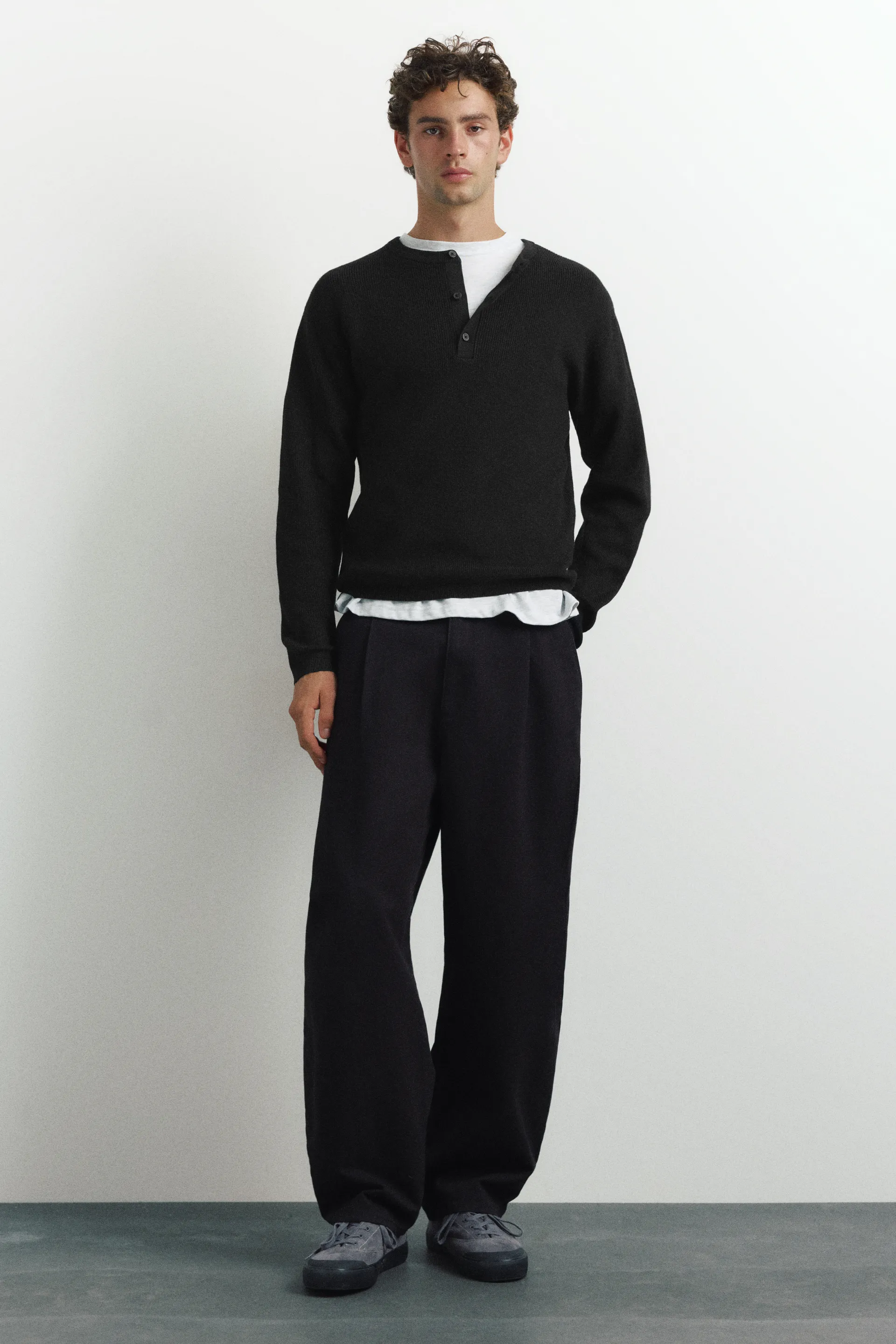 Pull&Bear Henley Knit Pullover — Noir