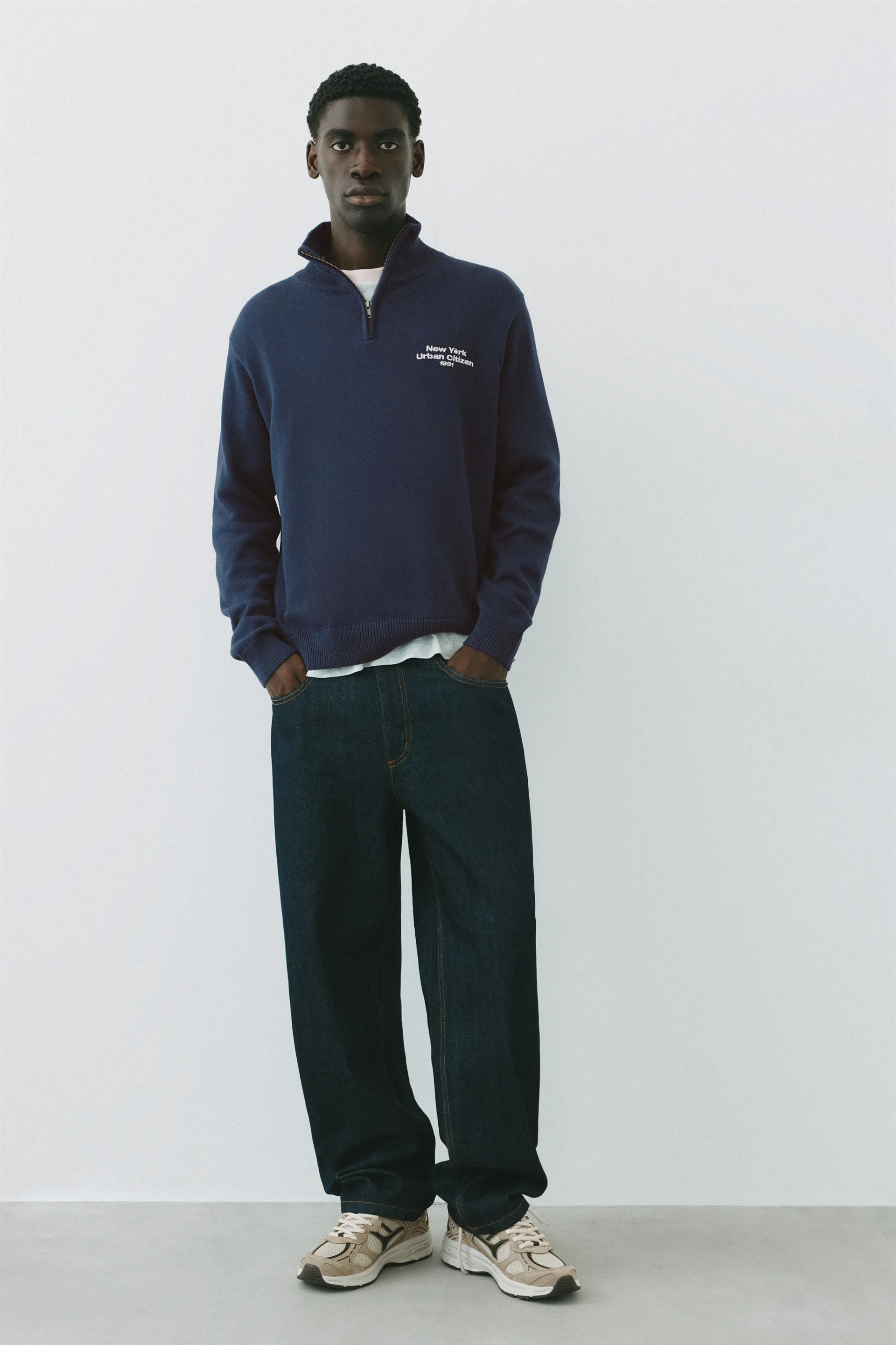 Pull&Bear Zip-Neck Embroidered Knit — Bleu indigo