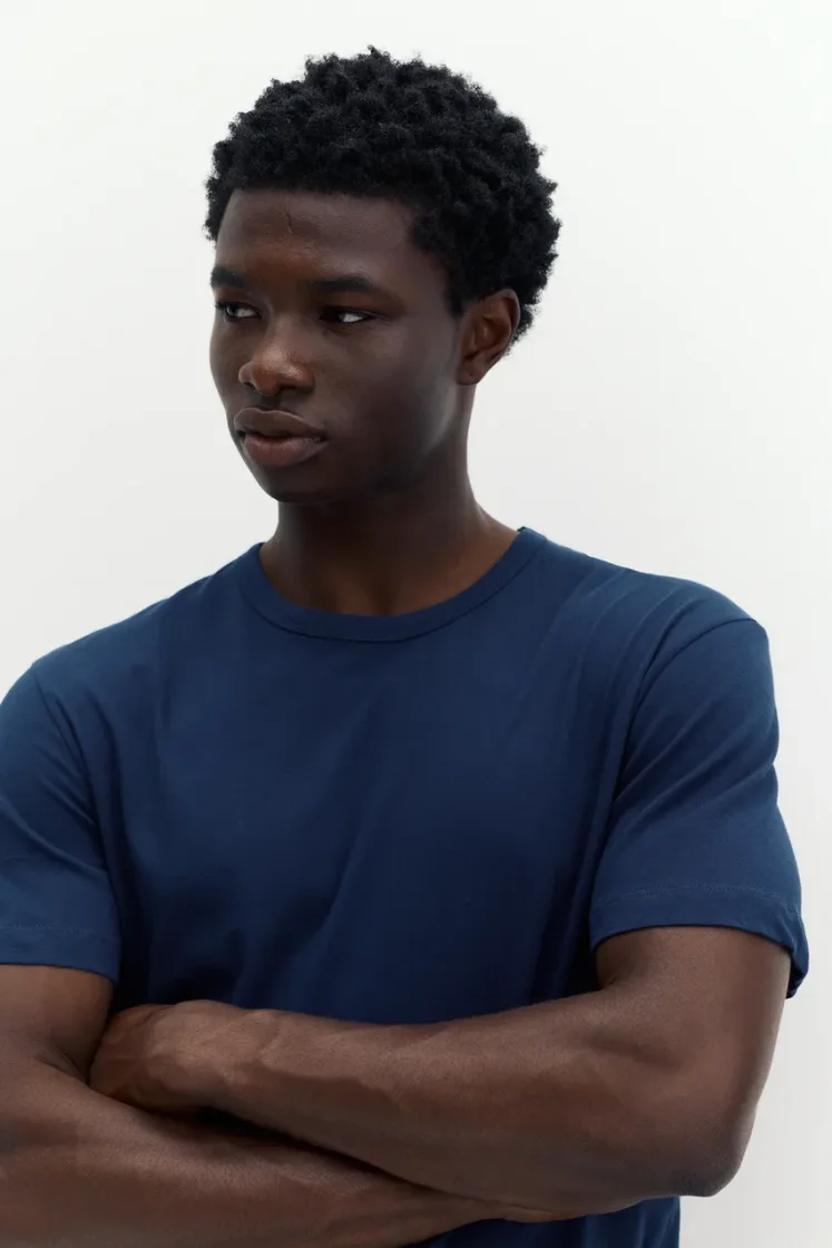 Pull&Bear Slim Fit Cotton Crew Tee — Navy